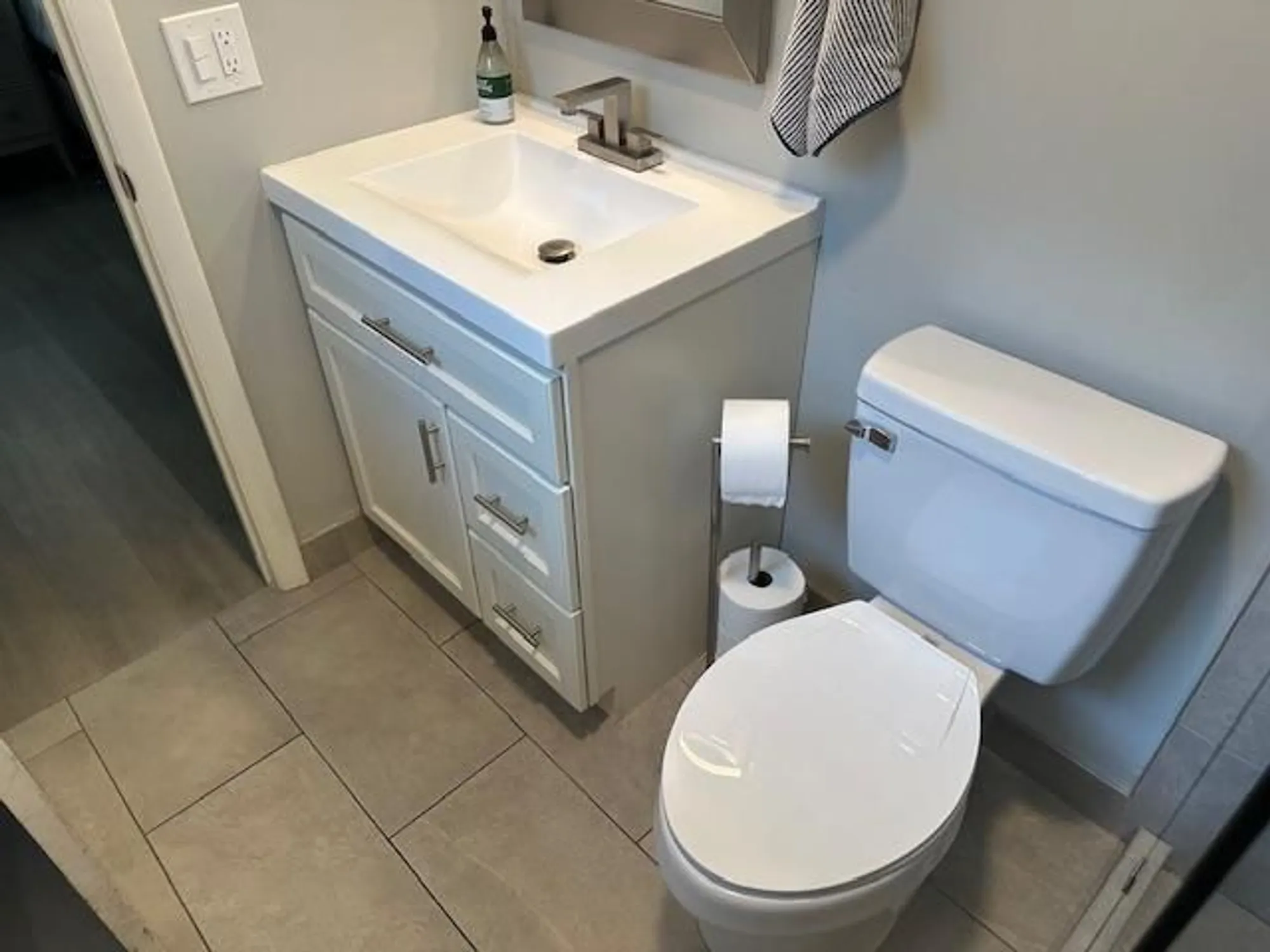 Property Slideshow image 12 of 29 | 7705 nw 5th ct 101, Margate, FL, 33063