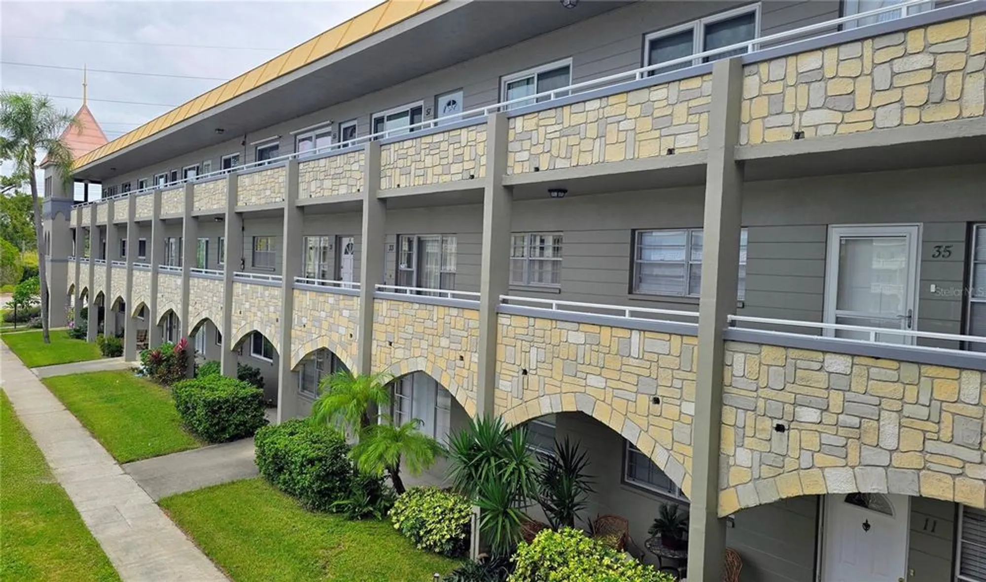 Property Slideshow image 22 of 25 | 2461 canadian way 33, Clearwater, FL, 33763