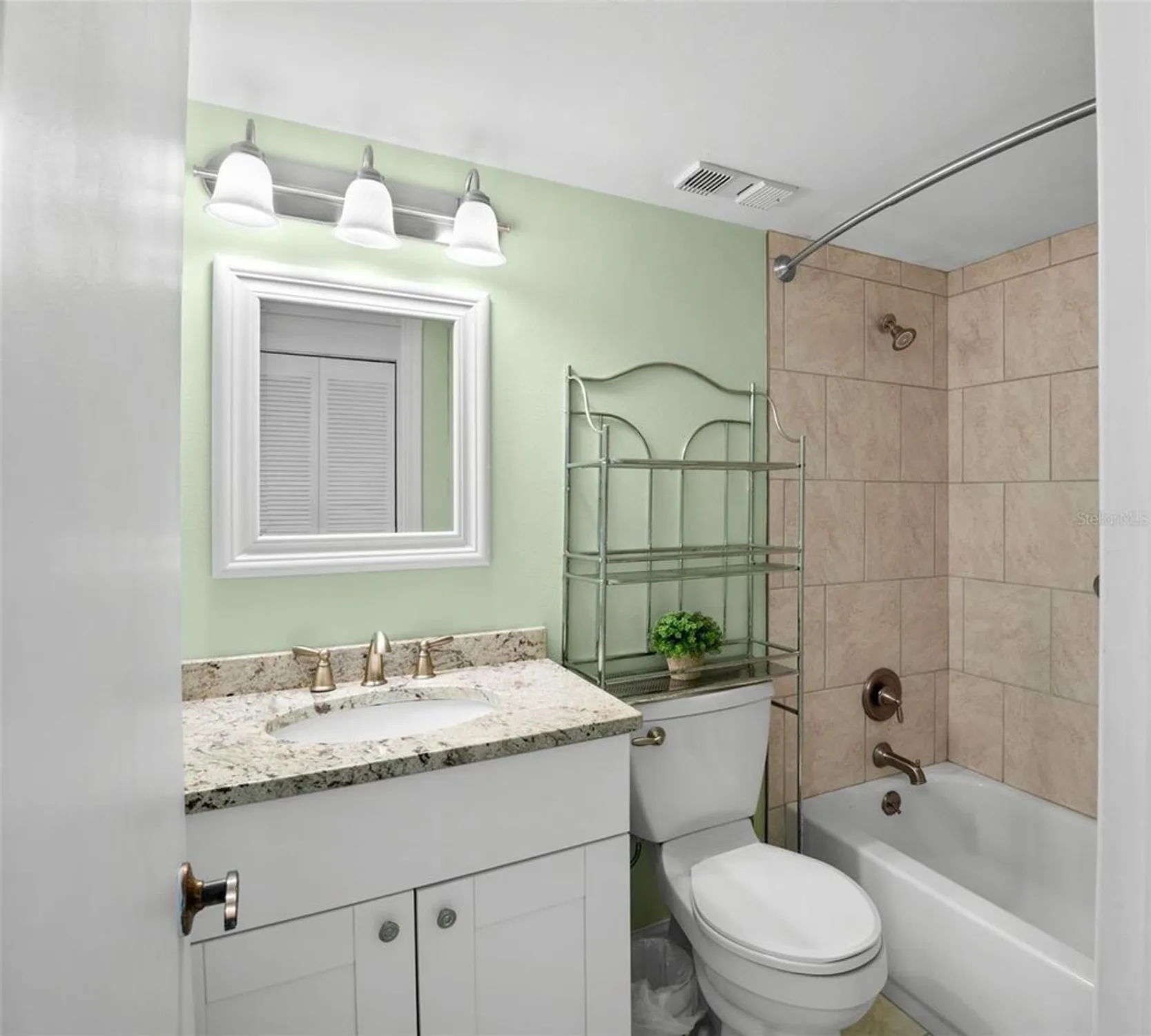 Property Slideshow image 27 of 43 | 6219 palma del mar blvd s apt 606, Saint Petersburg, FL, 33715