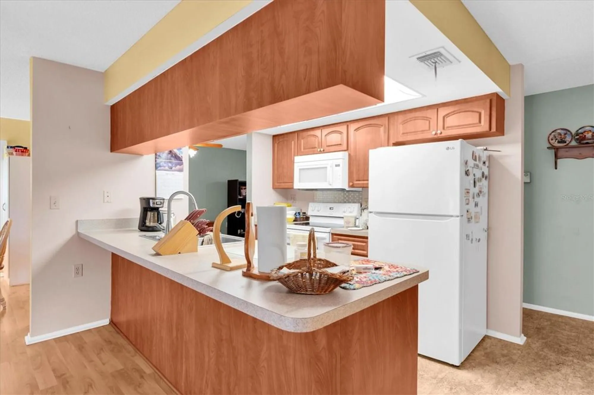 Property Slideshow image 10 of 47 | 10800 teer ln, Port Richey, FL, 34668