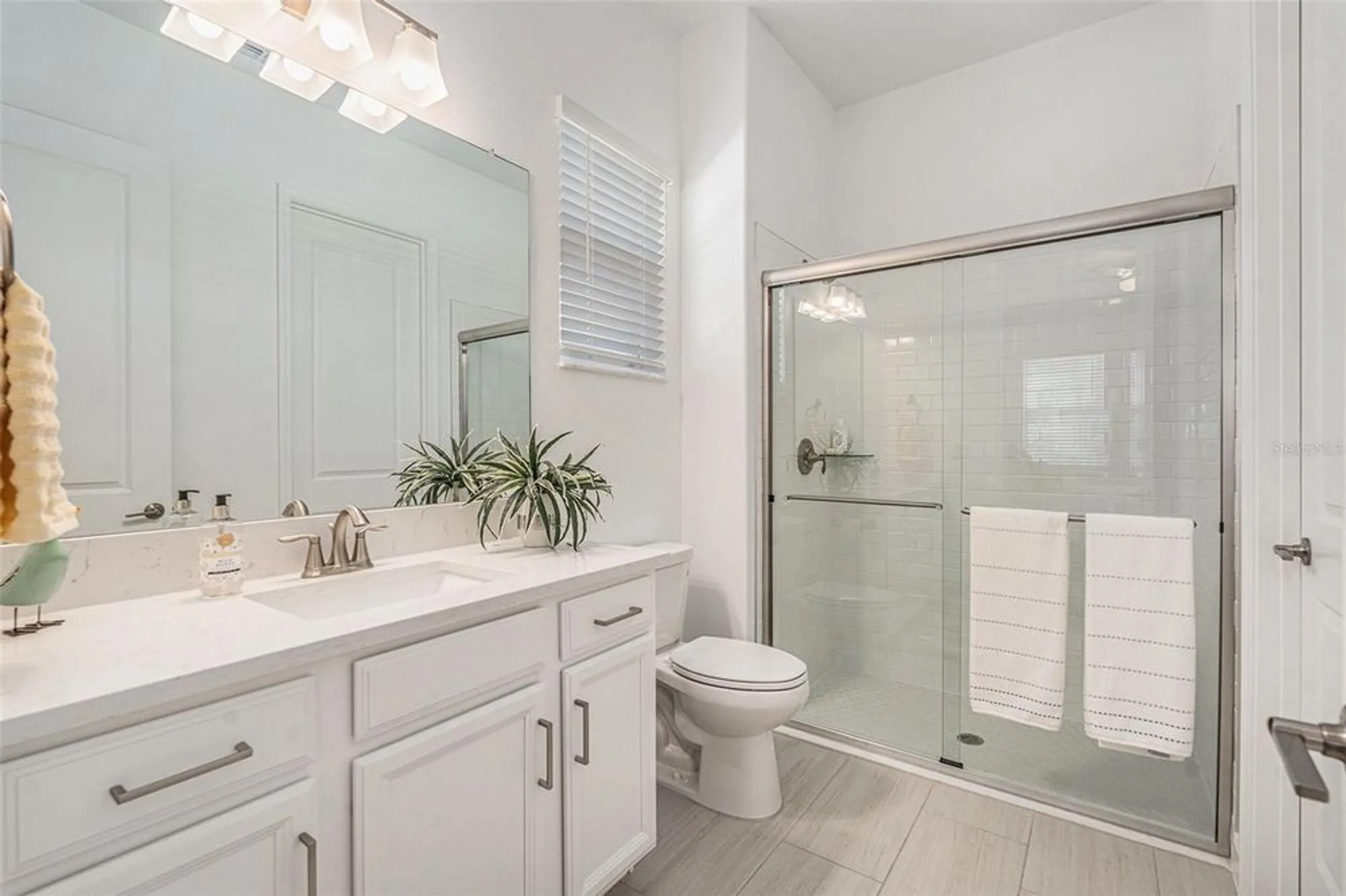 Property Slideshow image 37 of 49 | 17102 star banks st, Wimauma, FL, 33598