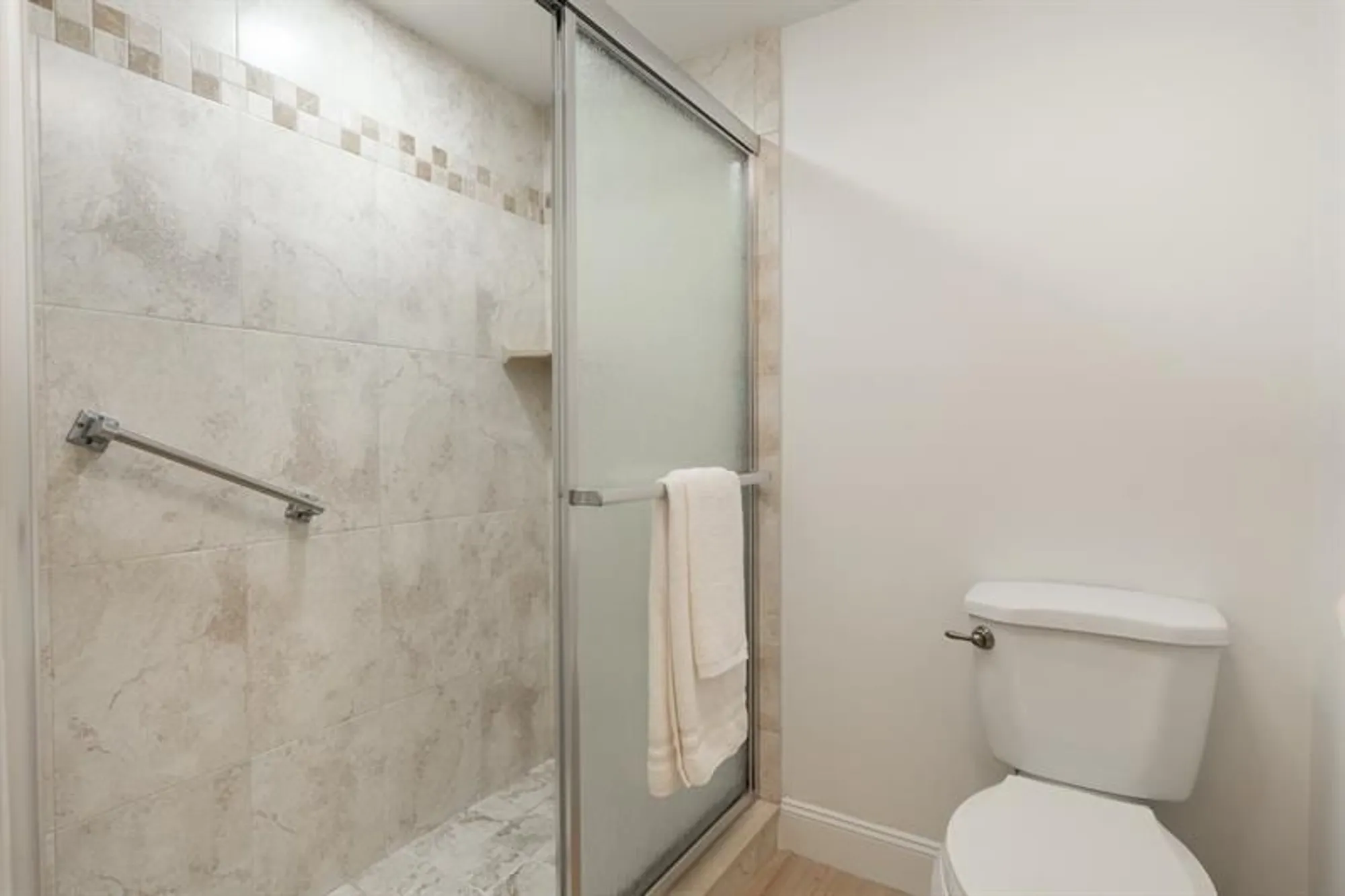 Property Slideshow image 9 of 42 | 21668 arriba real apt 43a, Boca Raton, FL, 33433