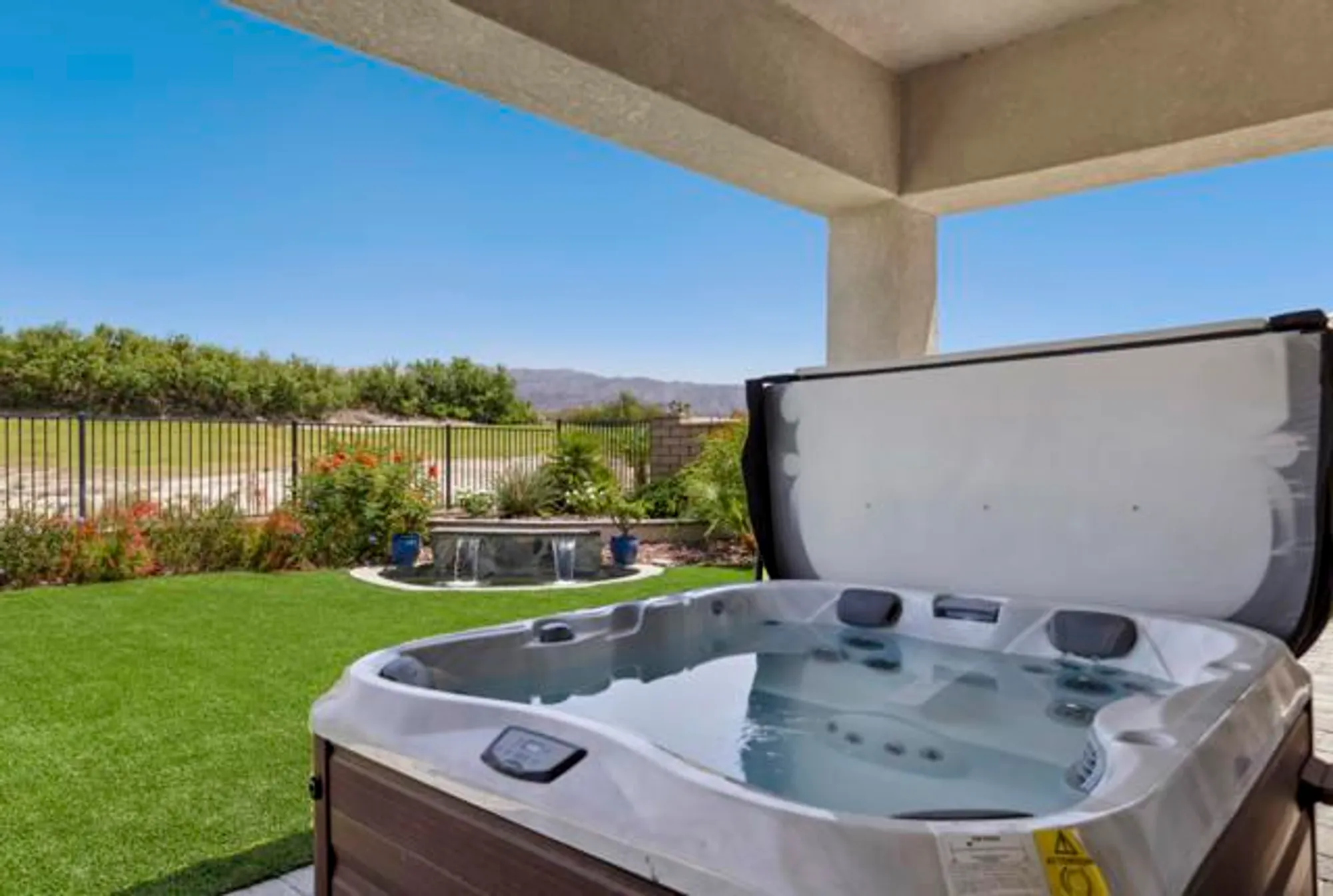 Property Slideshow image 32 of 59 | 84994 bedero ct, Indio, CA, 92203
