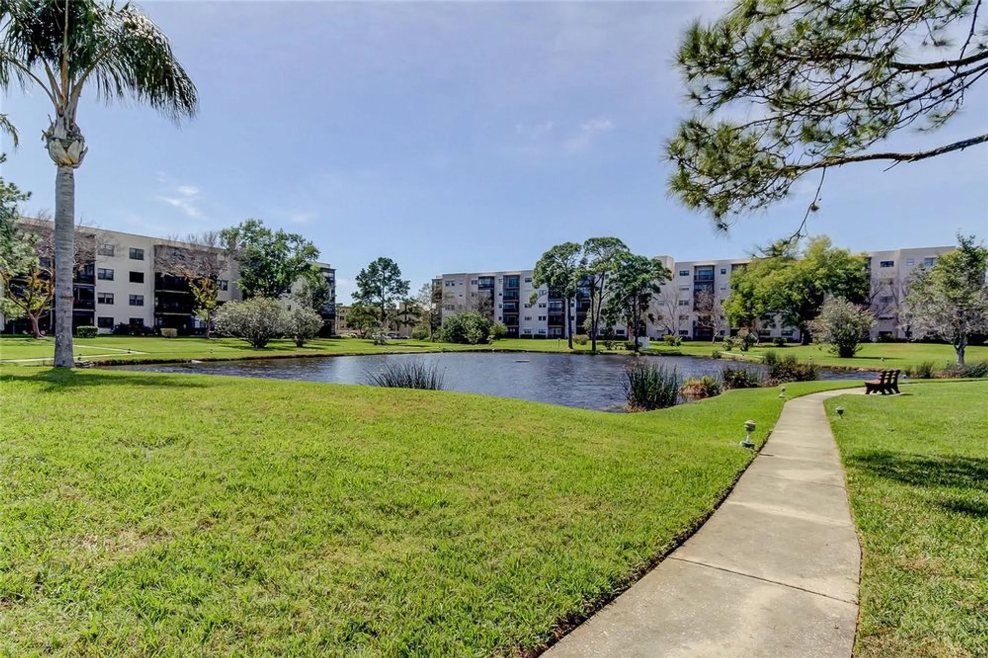 Property Slideshow image 48 of 54 | 8198 terrace garden dr n unit 109, Saint Petersburg, FL, 33709