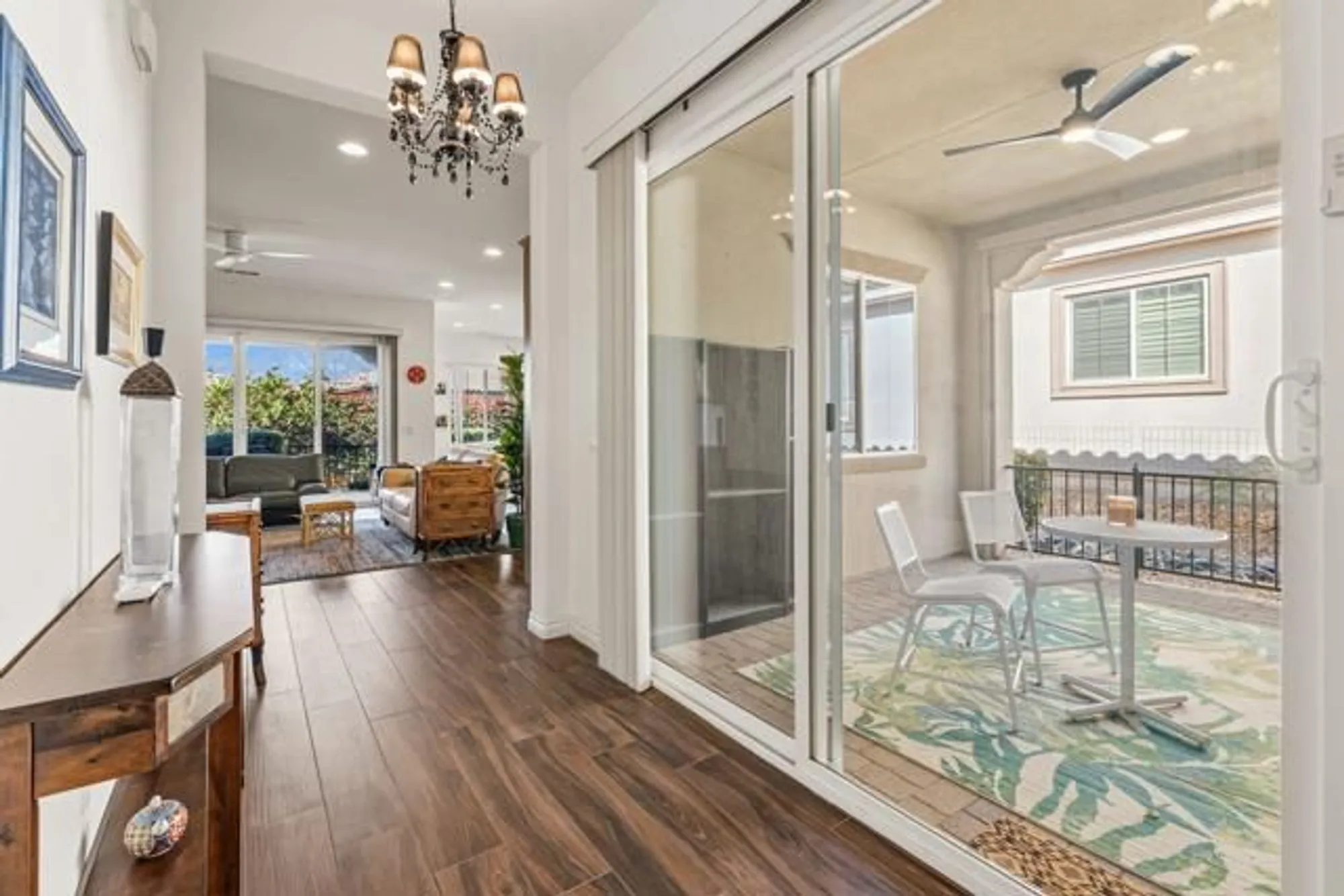 Property Slideshow image 22 of 55 | 3923 via amalfi, Palm Desert, CA, 92260