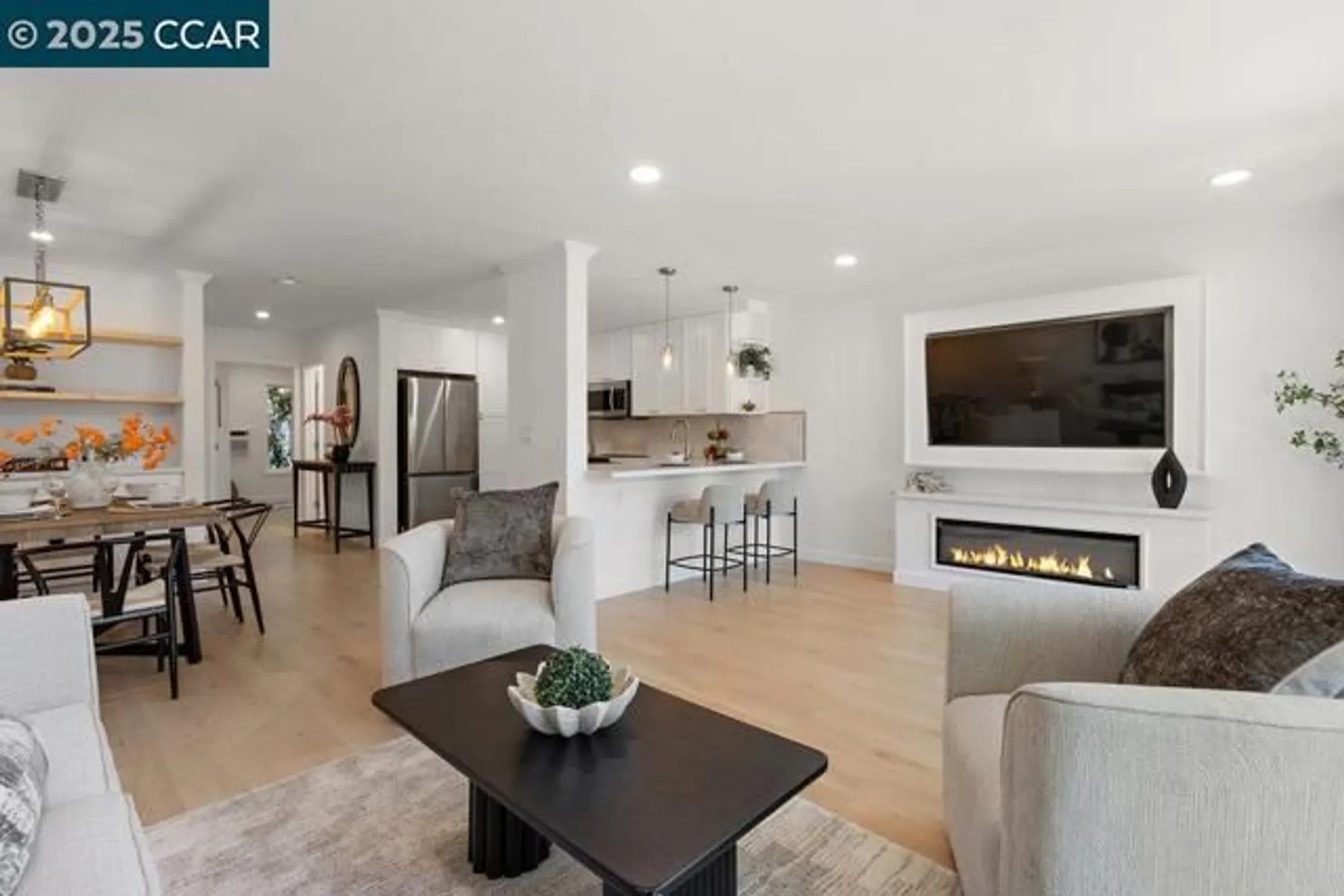 Property Slideshow image 16 of 54 | 3434 tice creek dr 5, Walnut Creek, CA, 94595