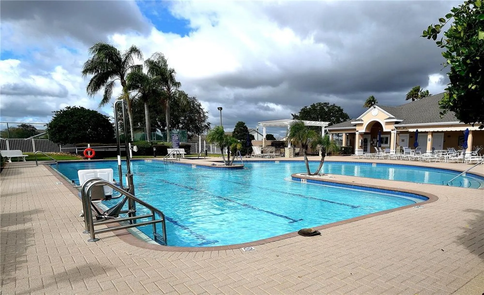 Property Slideshow image 31 of 43 | 225 high vista dr, Davenport, FL, 33837