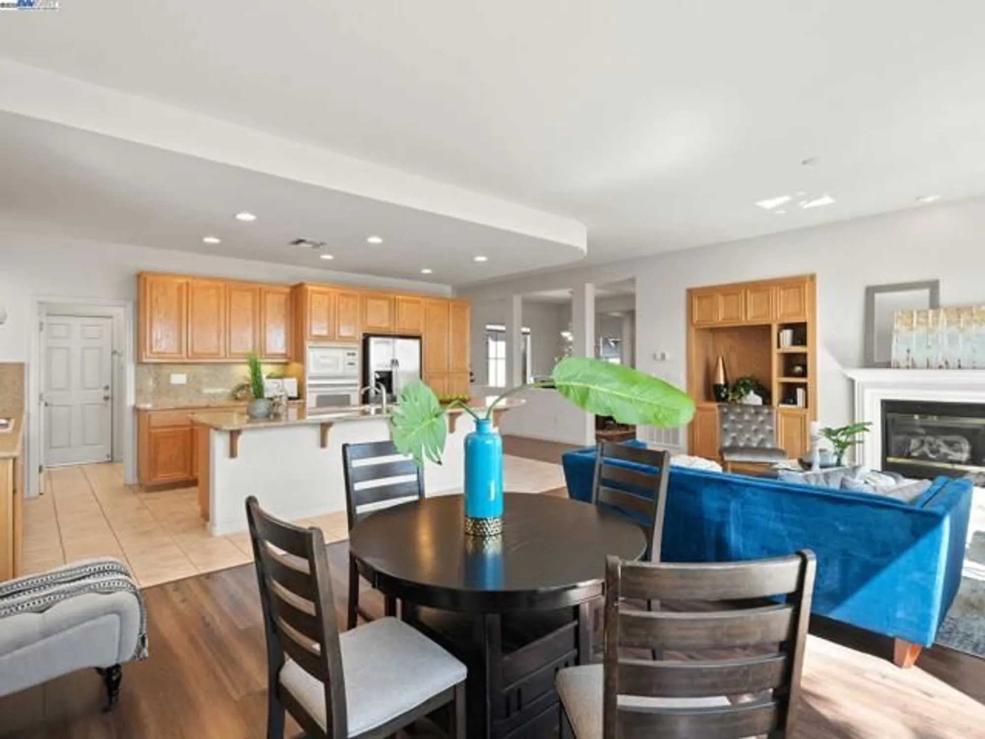 Property Slideshow image 13 of 58 | 604 american falls dr, Rio Vista, CA, 94571