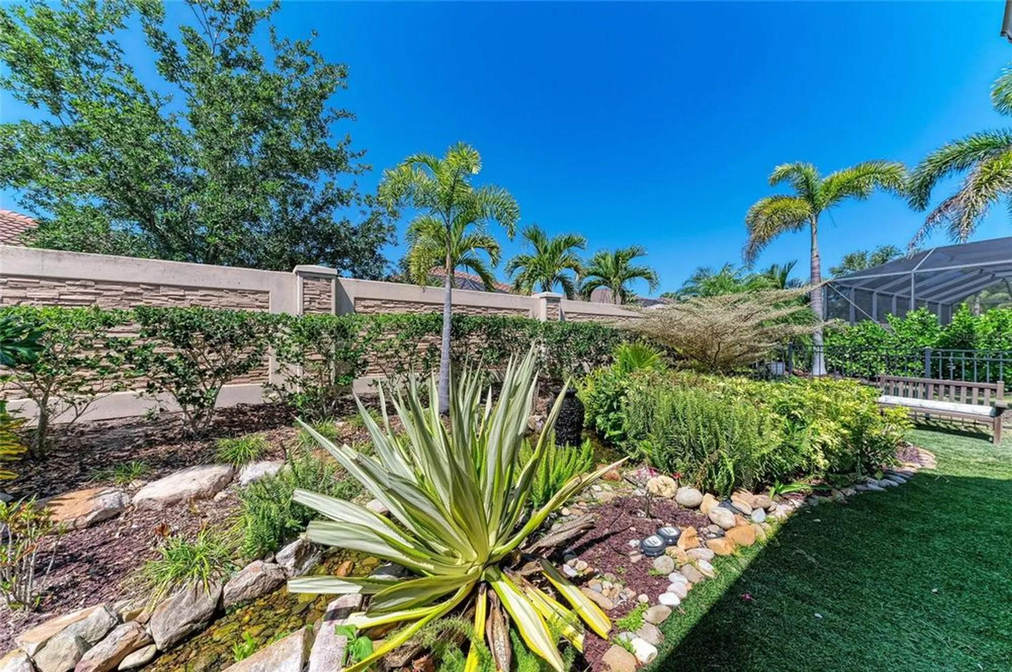 Property Slideshow image 44 of 70 | 4908 tivoli run, Bradenton, FL, 34211