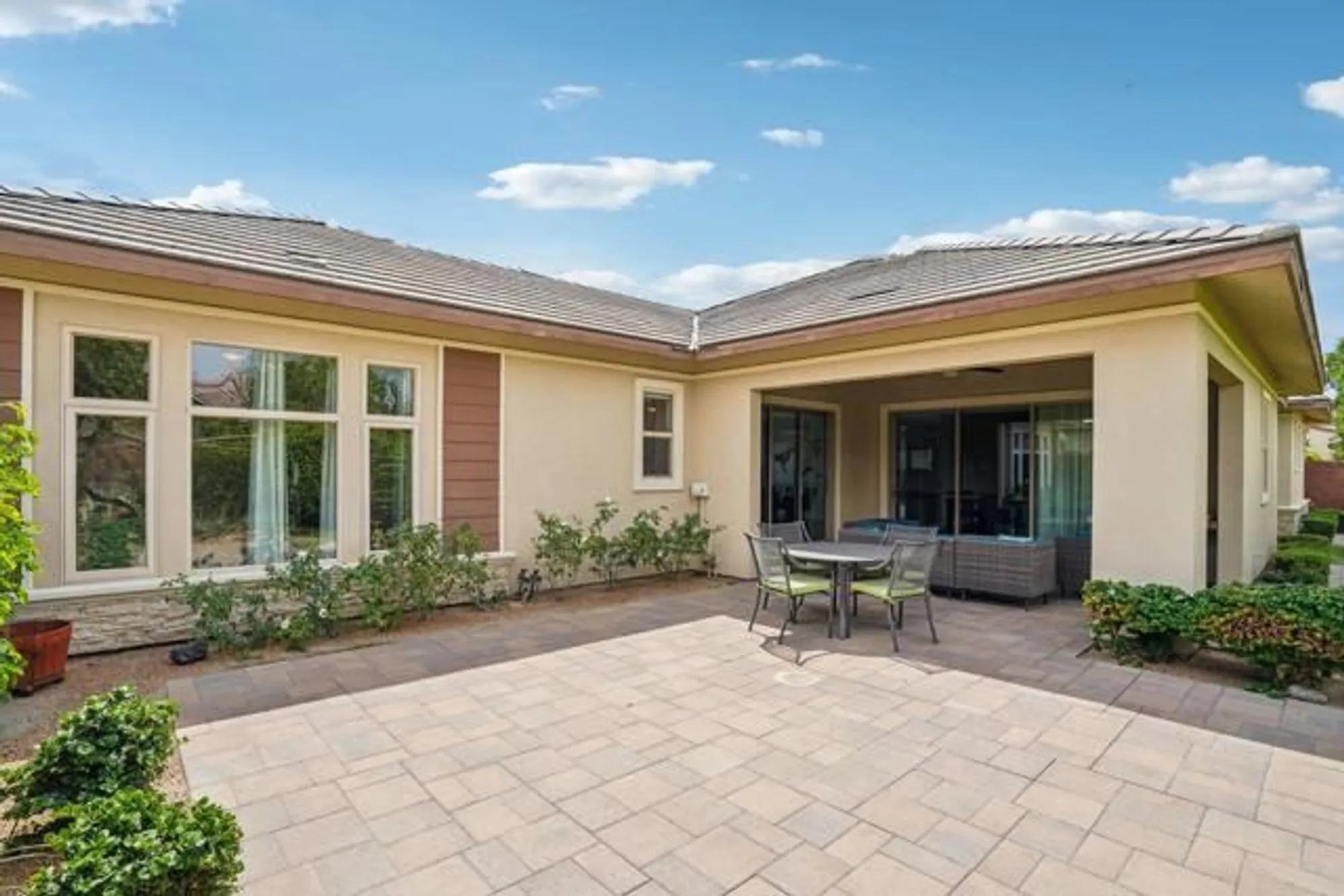 Property Slideshow image 36 of 58 | 82712 woodcreek ct, Indio, CA, 92201