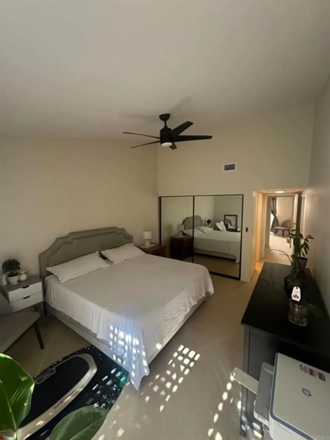 Property Slideshow image 9 of 14 | 12885 camino de la breccia, San Diego, CA, 92128