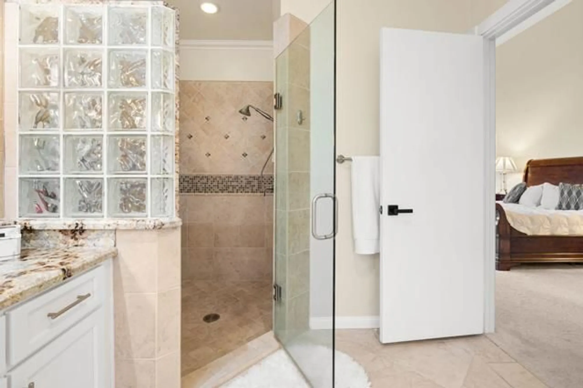 Property Slideshow image 27 of 73 | 55556 pinehurst, La Quinta, CA, 92253