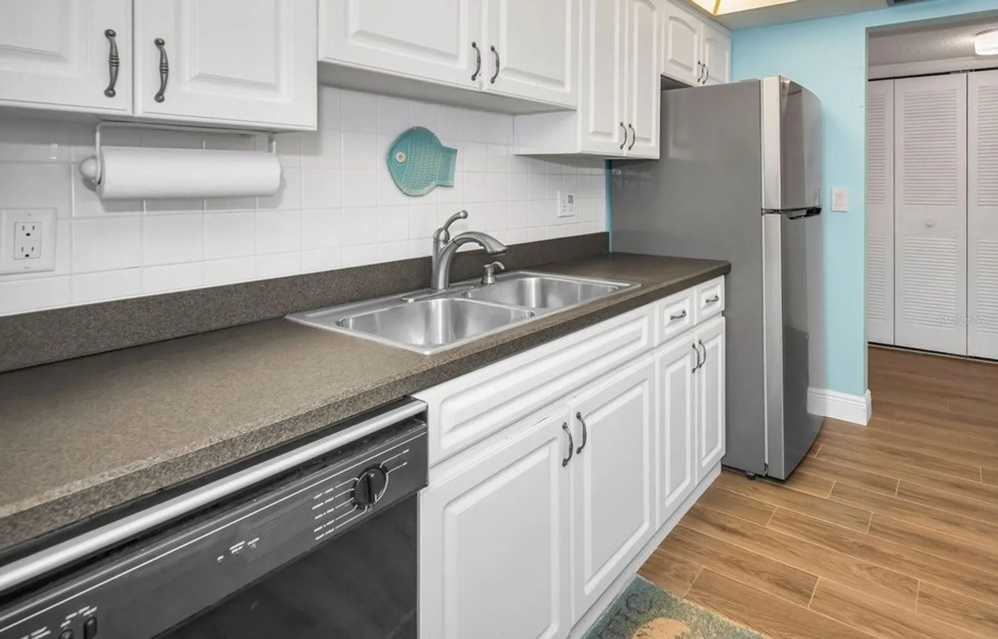 Property Slideshow image 12 of 23 | 634 edgewater dr 348, Dunedin, FL, 34698