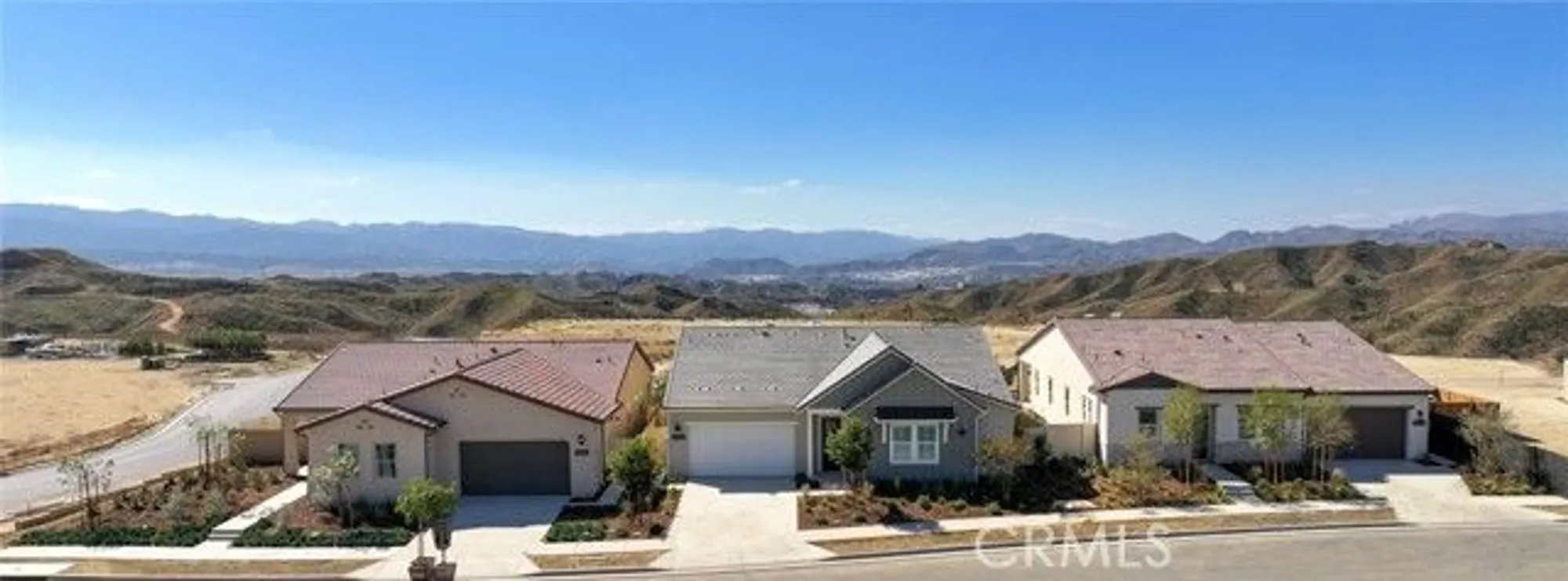Property Slideshow image 26 of 30 | 29437 via diamante, Valencia, CA, 91354