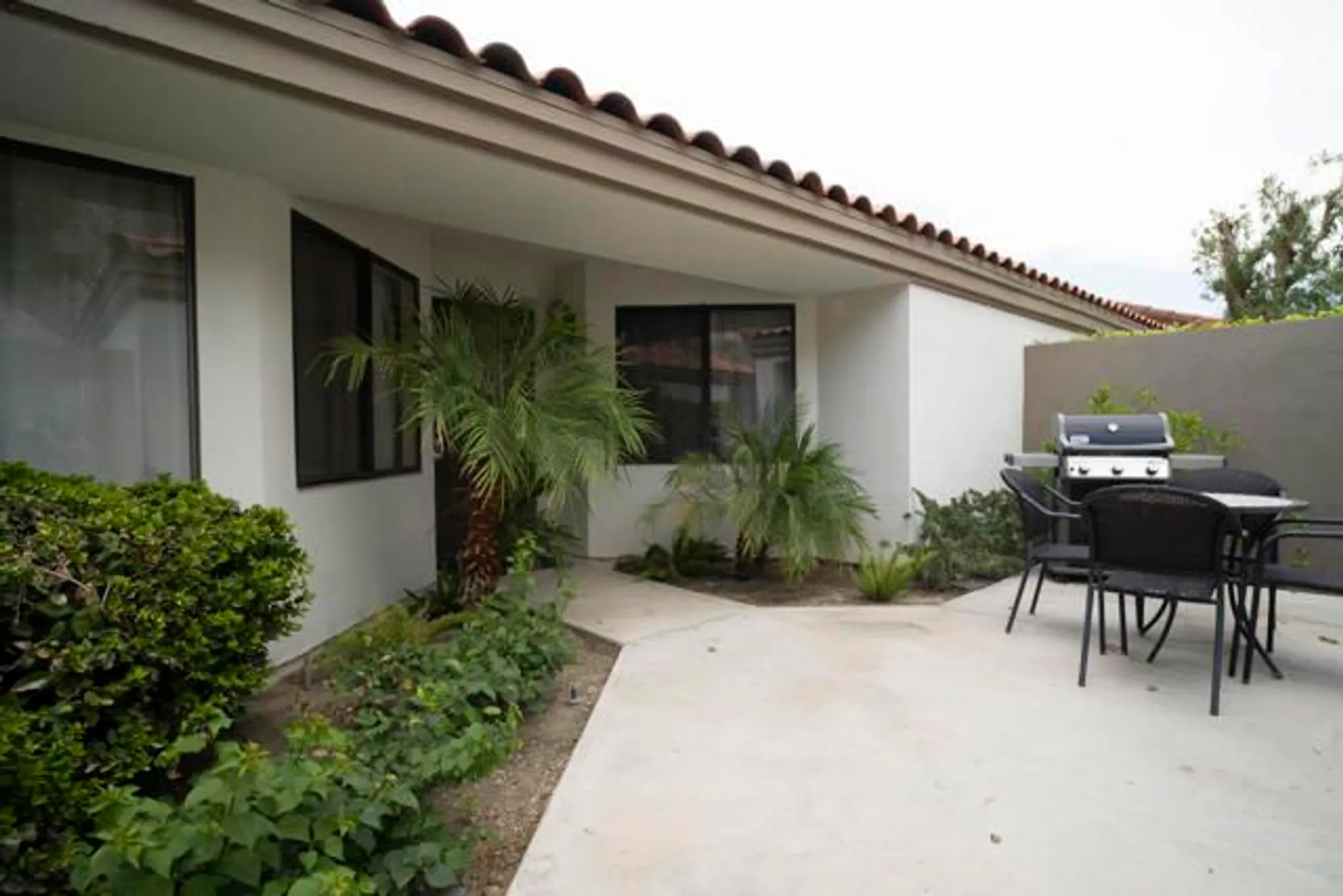 Property Slideshow image 4 of 41 | 55412 riviera, La Quinta, CA, 92253