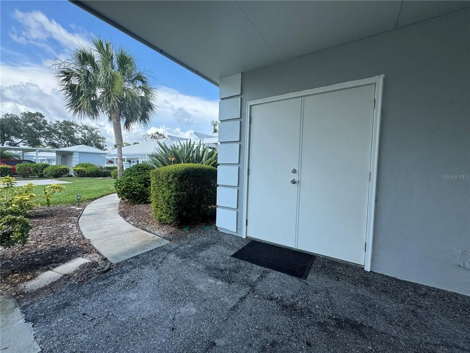 Property Slideshow image 4 of 39 | 266 cerromar way 55, Venice, FL, 34293