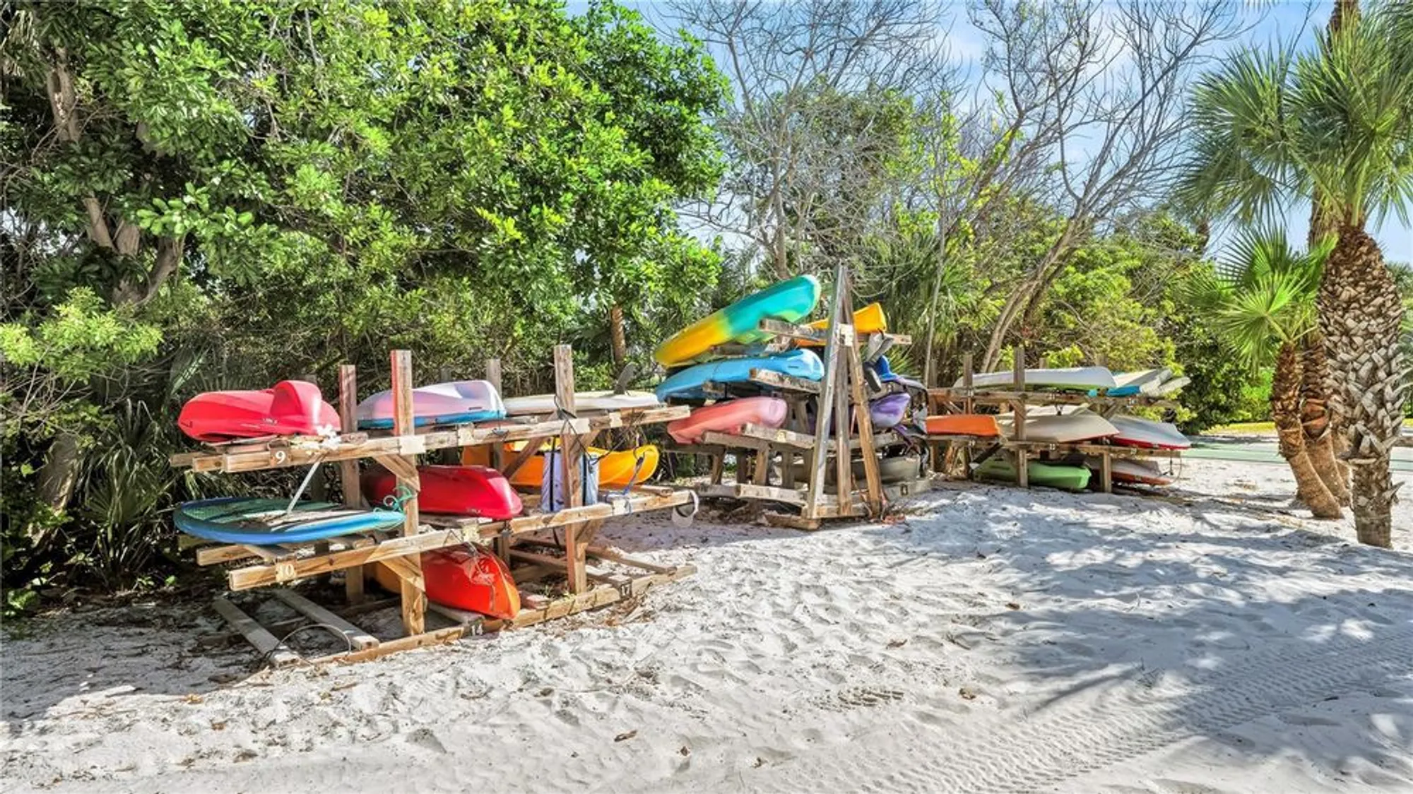 Property Slideshow image 47 of 58 | 20 whispering sands dr 1205, Sarasota, FL, 34242