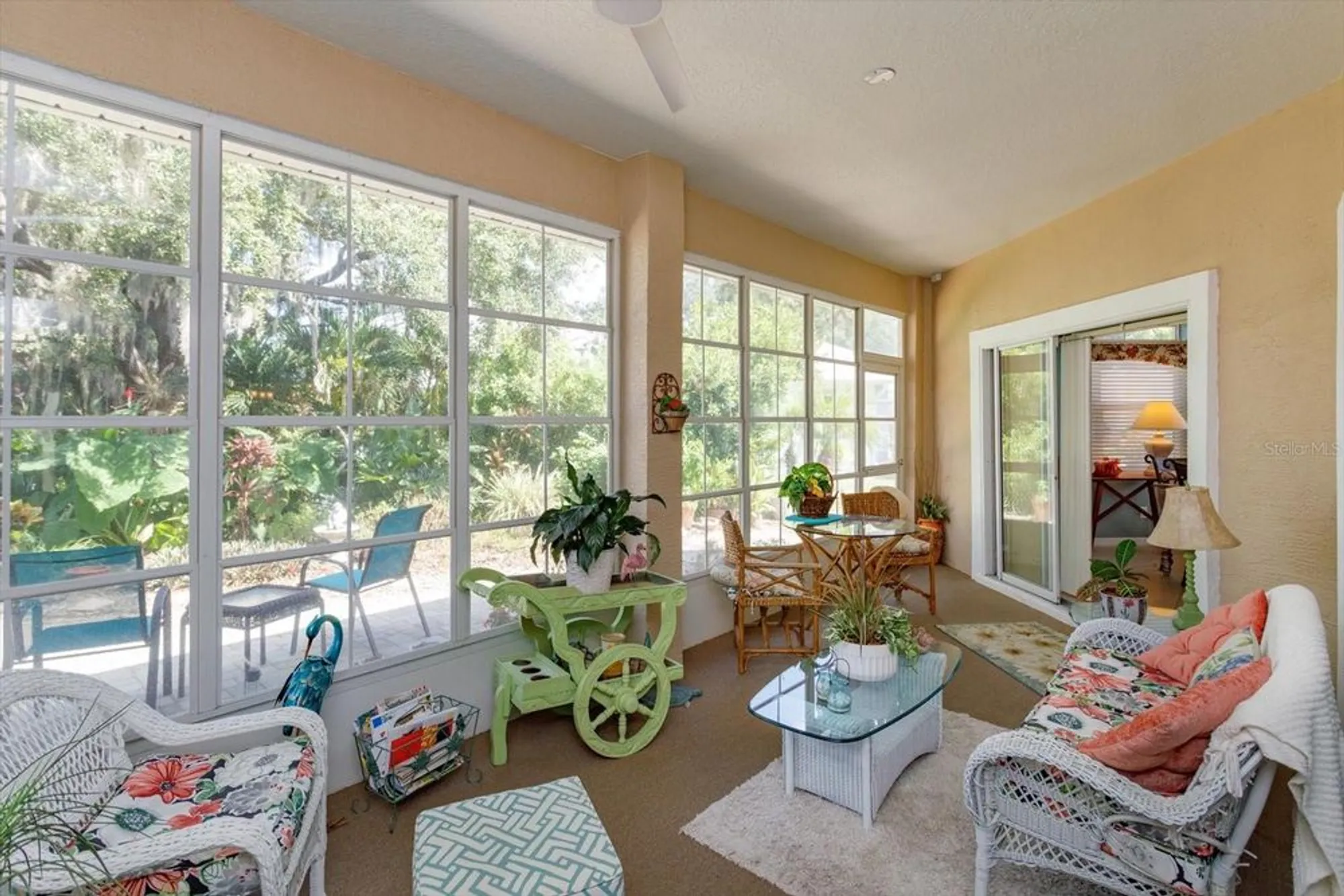 Property Slideshow image 15 of 28 | 5401 essex ct, Leesburg, FL, 34748
