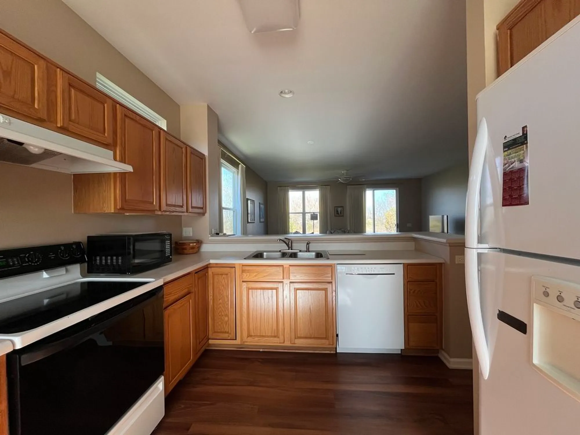 Property Slideshow image 14 of 36 | 12620 oak grove dr, Huntley, IL, 60142