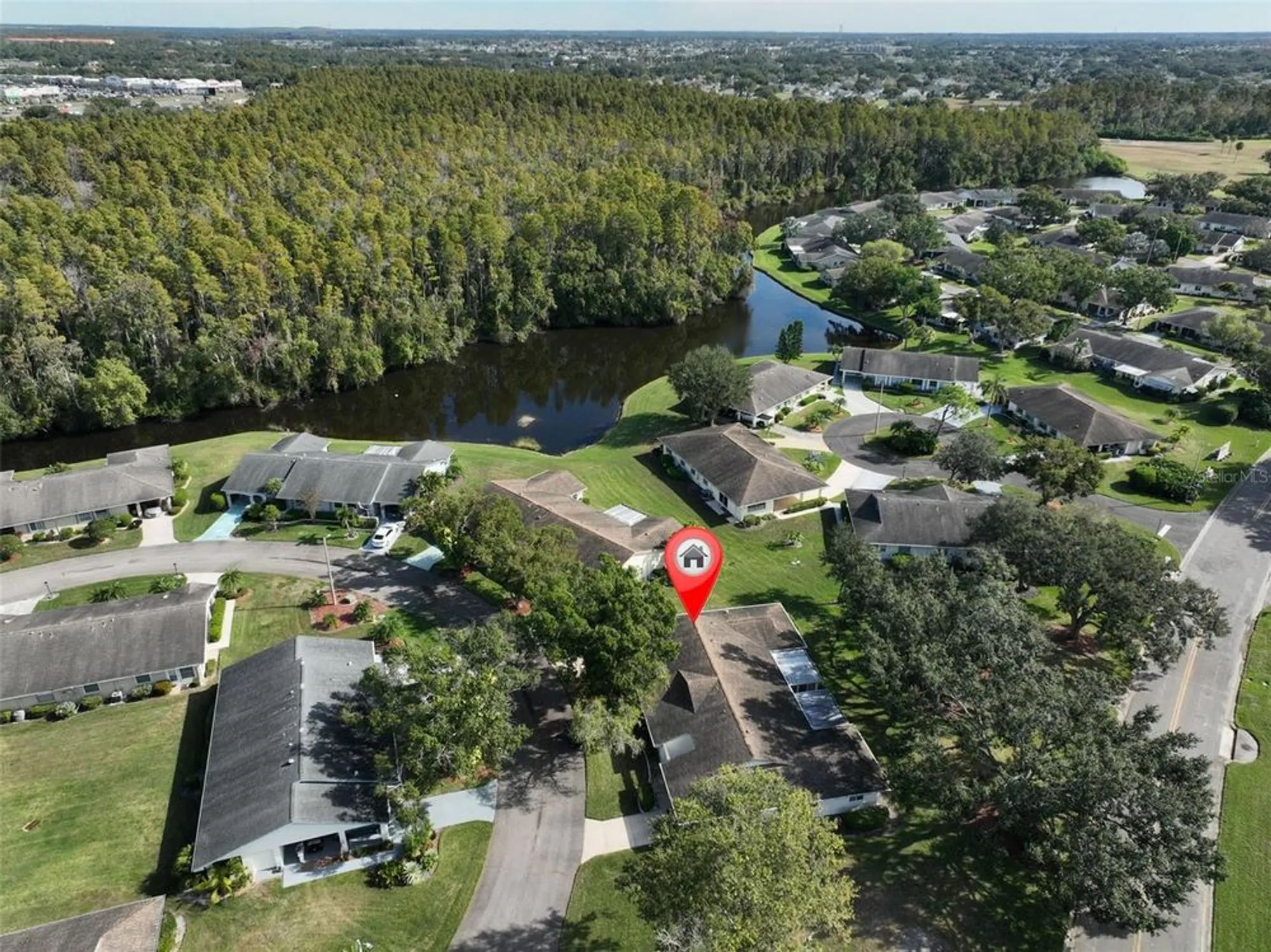 Property Slideshow image 39 of 94 | 2034 hawkhurst cir # 178, Sun City Center, FL, 33573