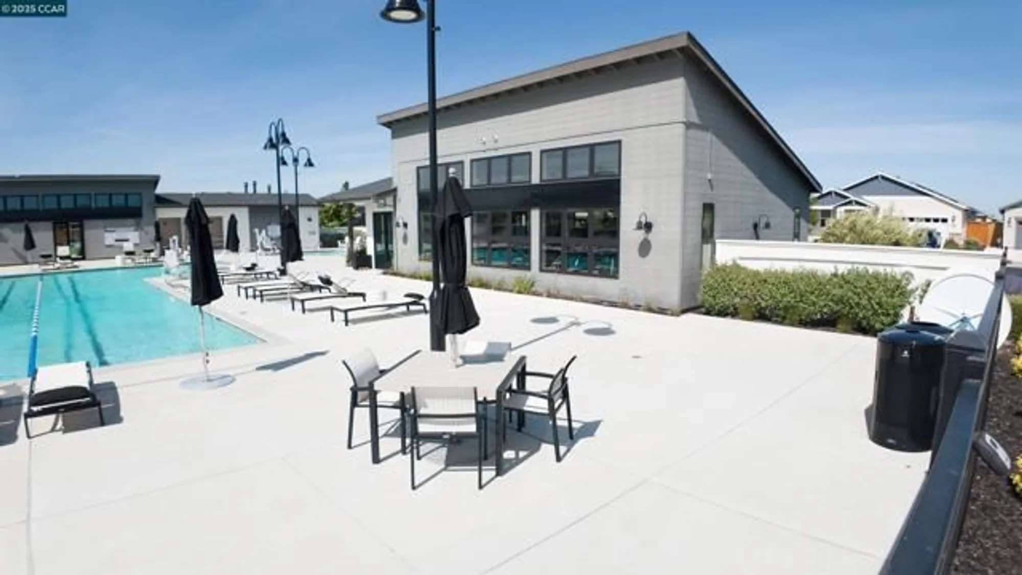 Property Slideshow image 5 of 37 | 2299 rustic oak ln, Rio Vista, CA, 94571