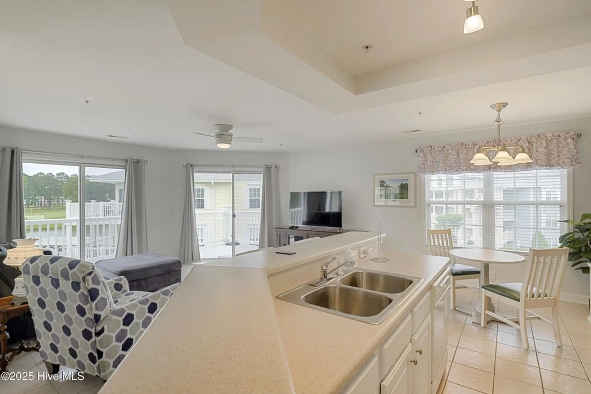 Property Slideshow image 14 of 46 | 1215 n middleton dr 2209, Calabash, NC, 28467