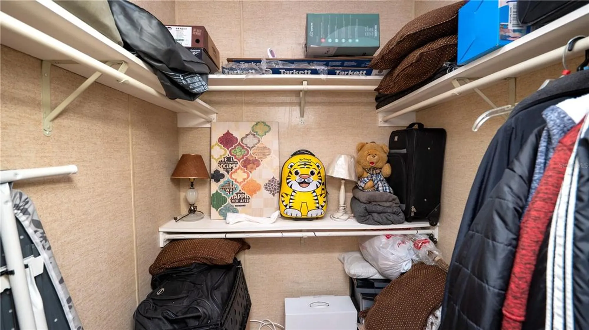 Property Slideshow image 32 of 47 | 5027 forest crest dr, Lakeland, FL, 33810