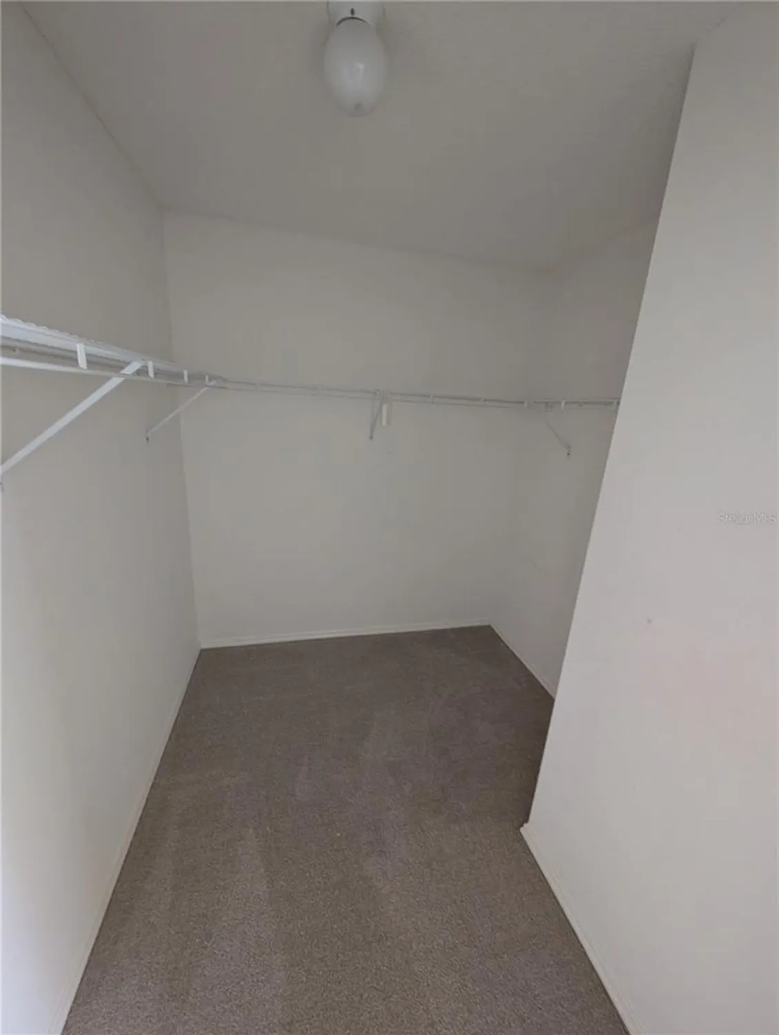 Property Slideshow image 9 of 20 | 1651 duran dr, The Villages, FL, 32162