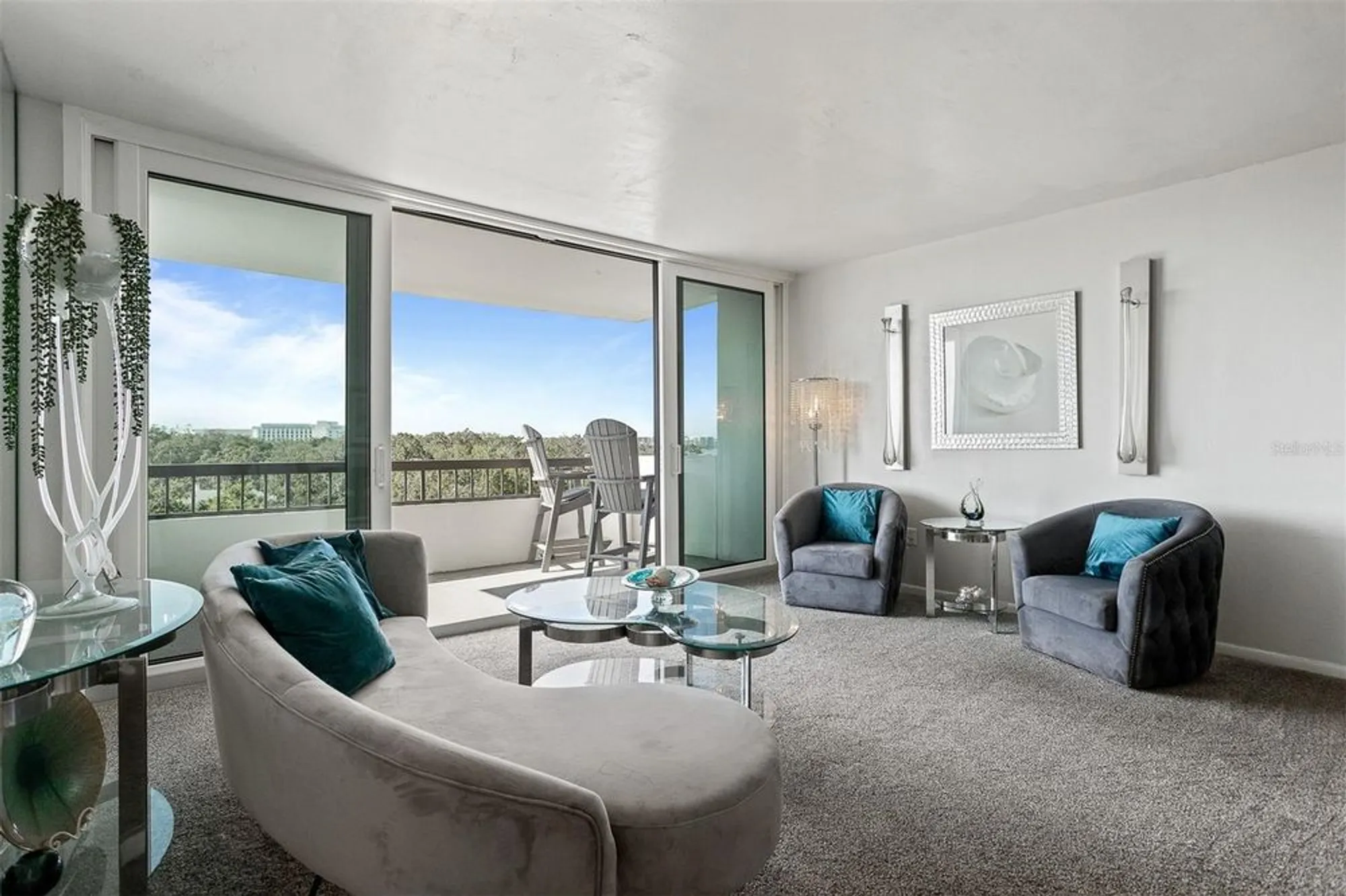 Property Slideshow image 12 of 96 | 30 turner st 604, Clearwater, FL, 33756