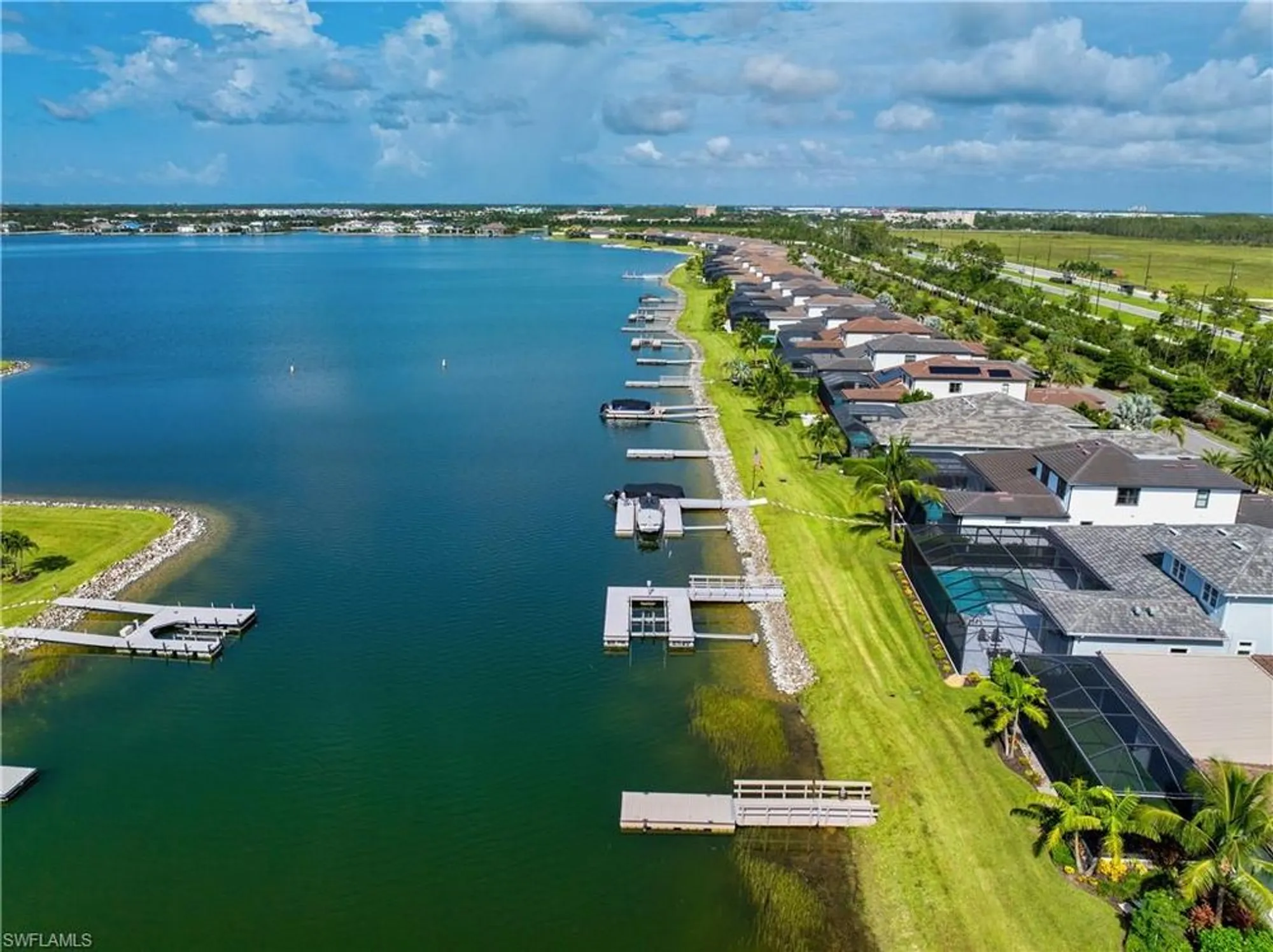 Property Slideshow image 36 of 45 | 11501 venetian lagoon dr, Fort Myers, FL, 33913