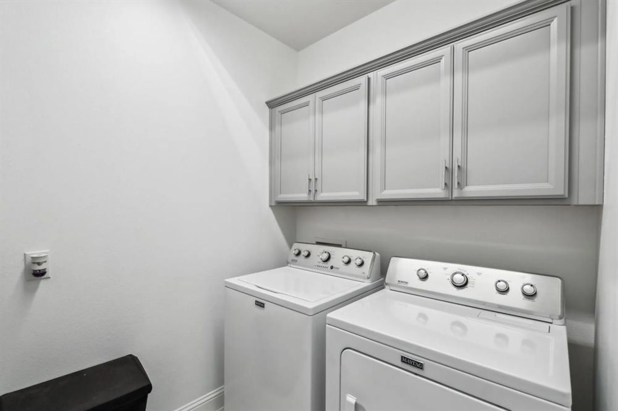 Property Slideshow image 25 of 39 | 1735 wittington pl apt 2305, Dallas, TX, 75234