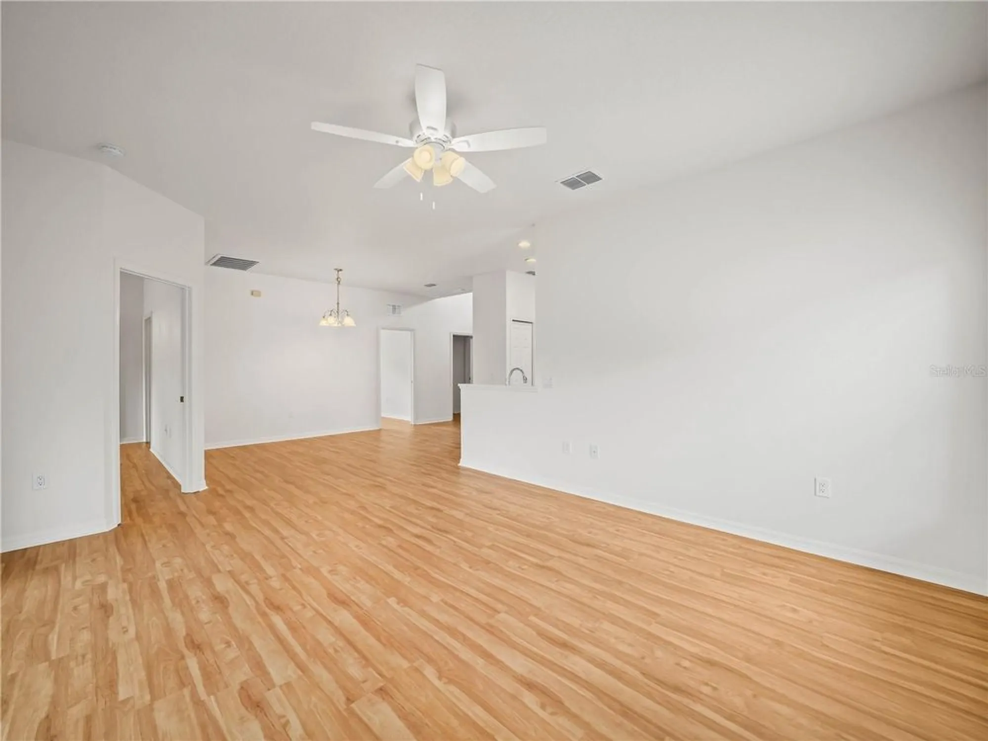 Property Slideshow image 15 of 72 | 4139 aberdeen ln, Lake Wales, FL, 33859