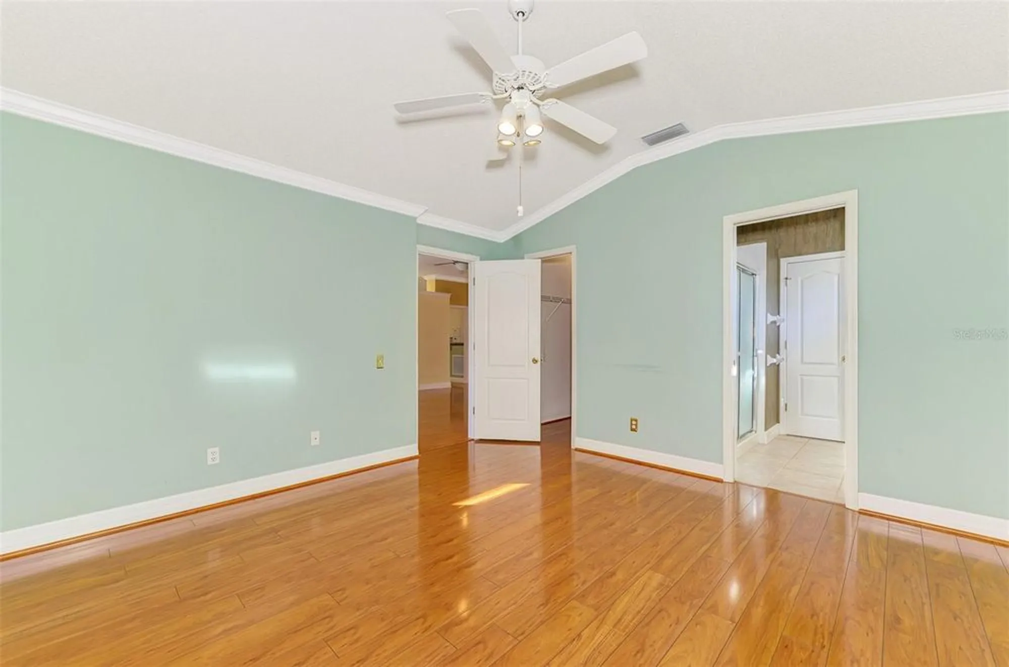 Property Slideshow image 42 of 85 | 503 wexford dr, Venice, FL, 34293