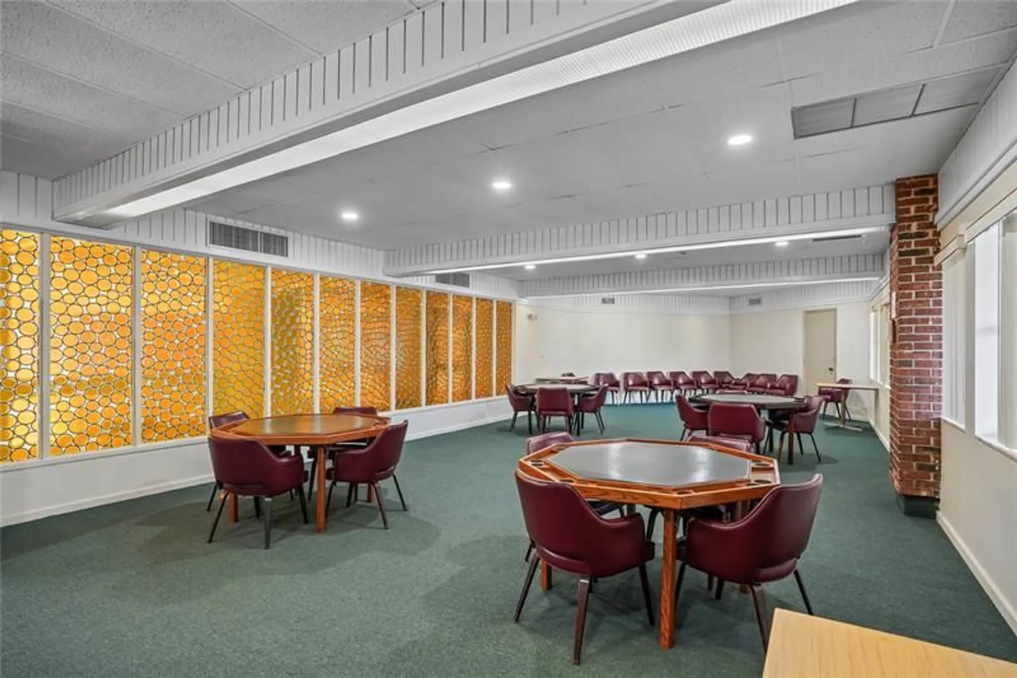 Property Slideshow image 37 of 43 | 3001 nw 46th ave 404, Lauderdale Lakes, FL, 33313