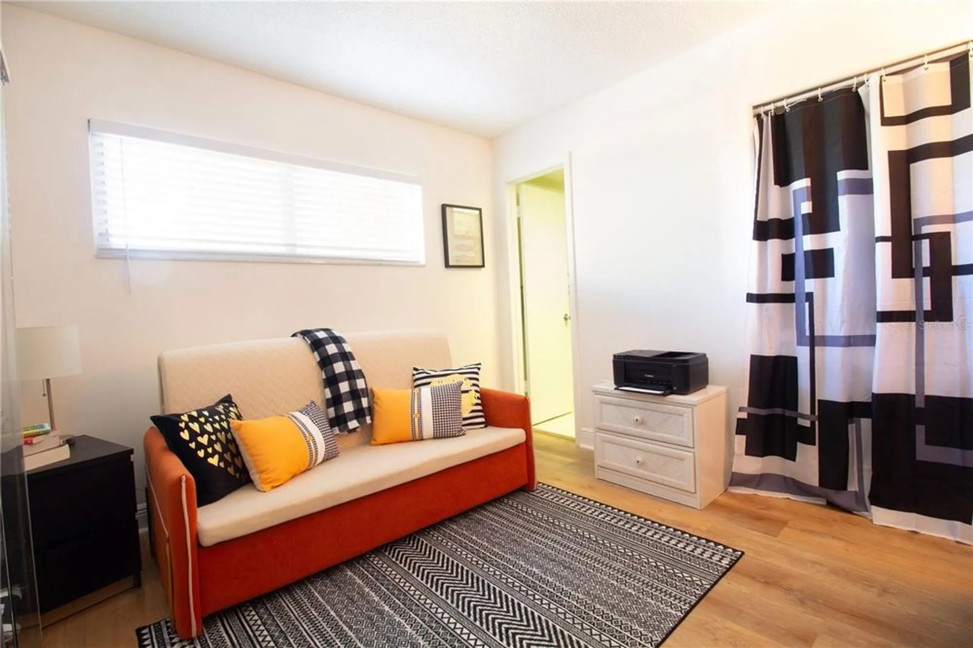 Property Slideshow image 18 of 31 | 4725 cove cir apt 207, Saint Petersburg, FL, 33708