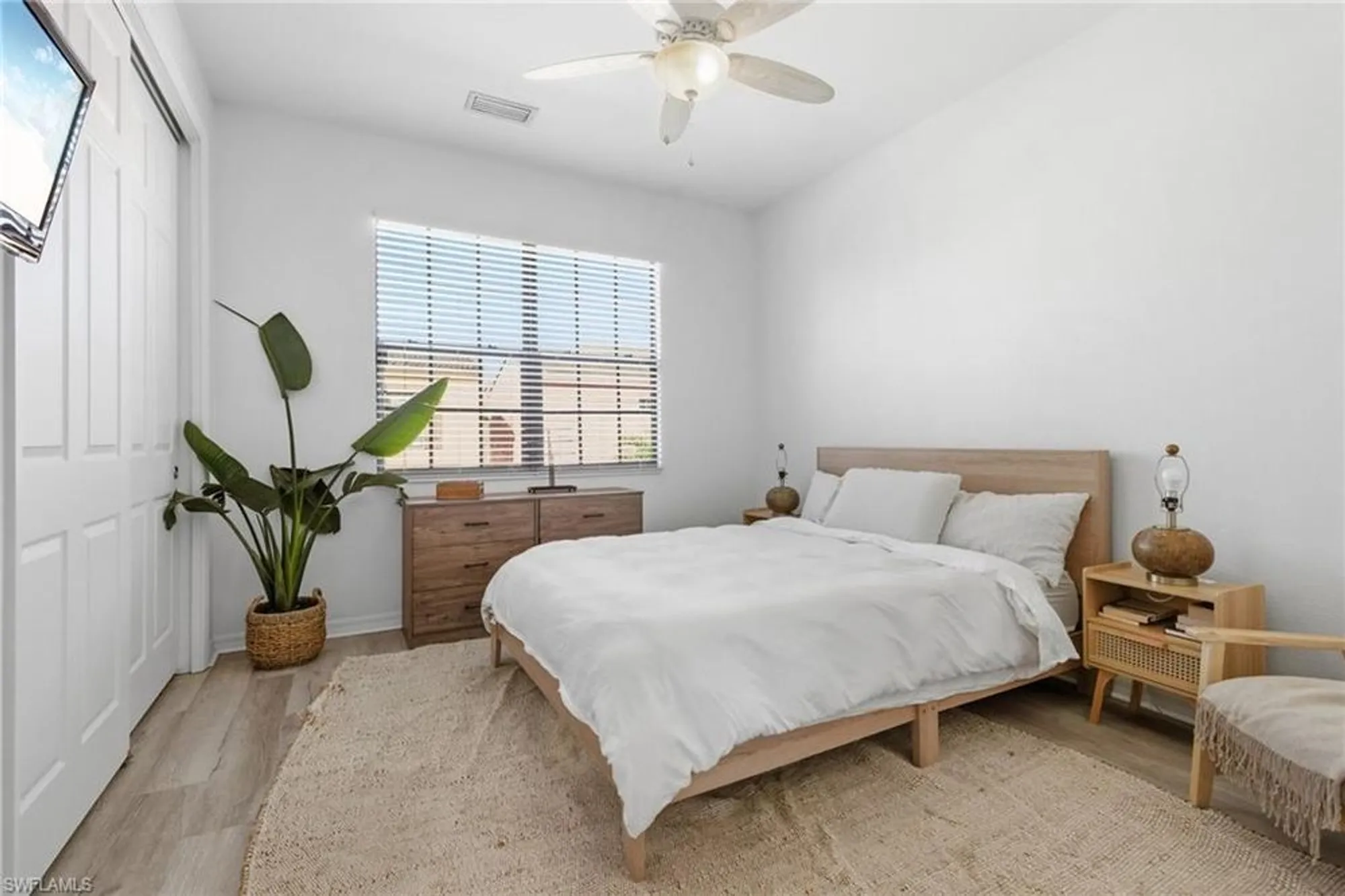 Property Slideshow image 21 of 48 | 11870 liana st apt 8801, Fort Myers, FL, 33912