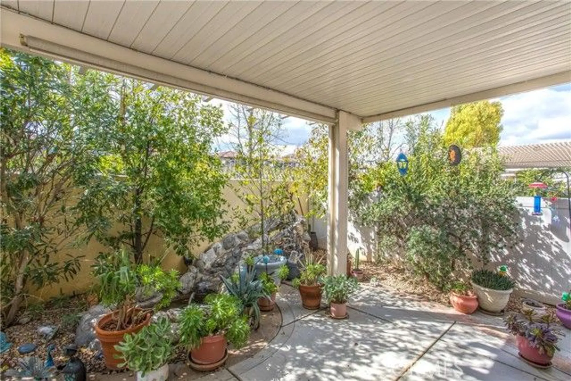 Property Slideshow image 26 of 40 | 1800 litchfield dr, Banning, CA, 92220