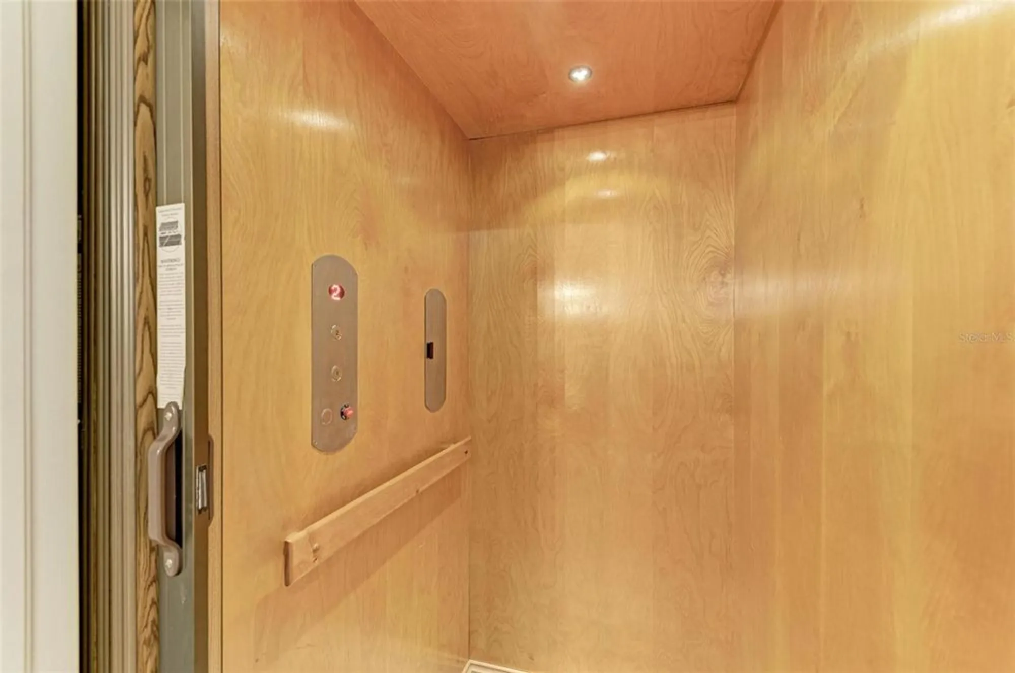 Property Slideshow image 44 of 97 | 367 compass point dr 201, Bradenton, FL, 34209