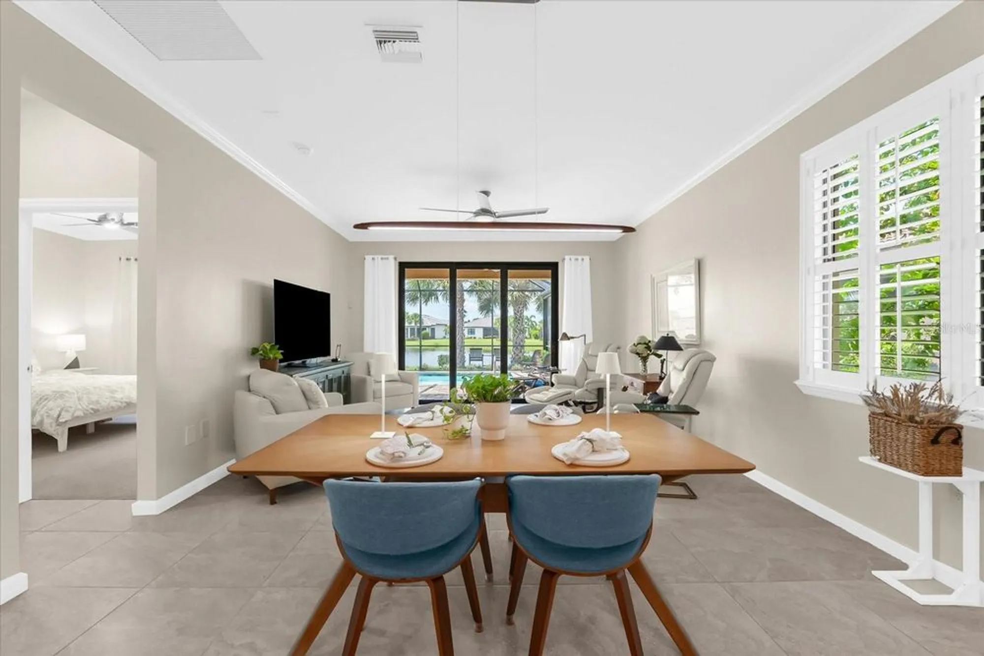 Property Slideshow image 16 of 98 | 7612 kirkland cv, Bradenton, FL, 34202