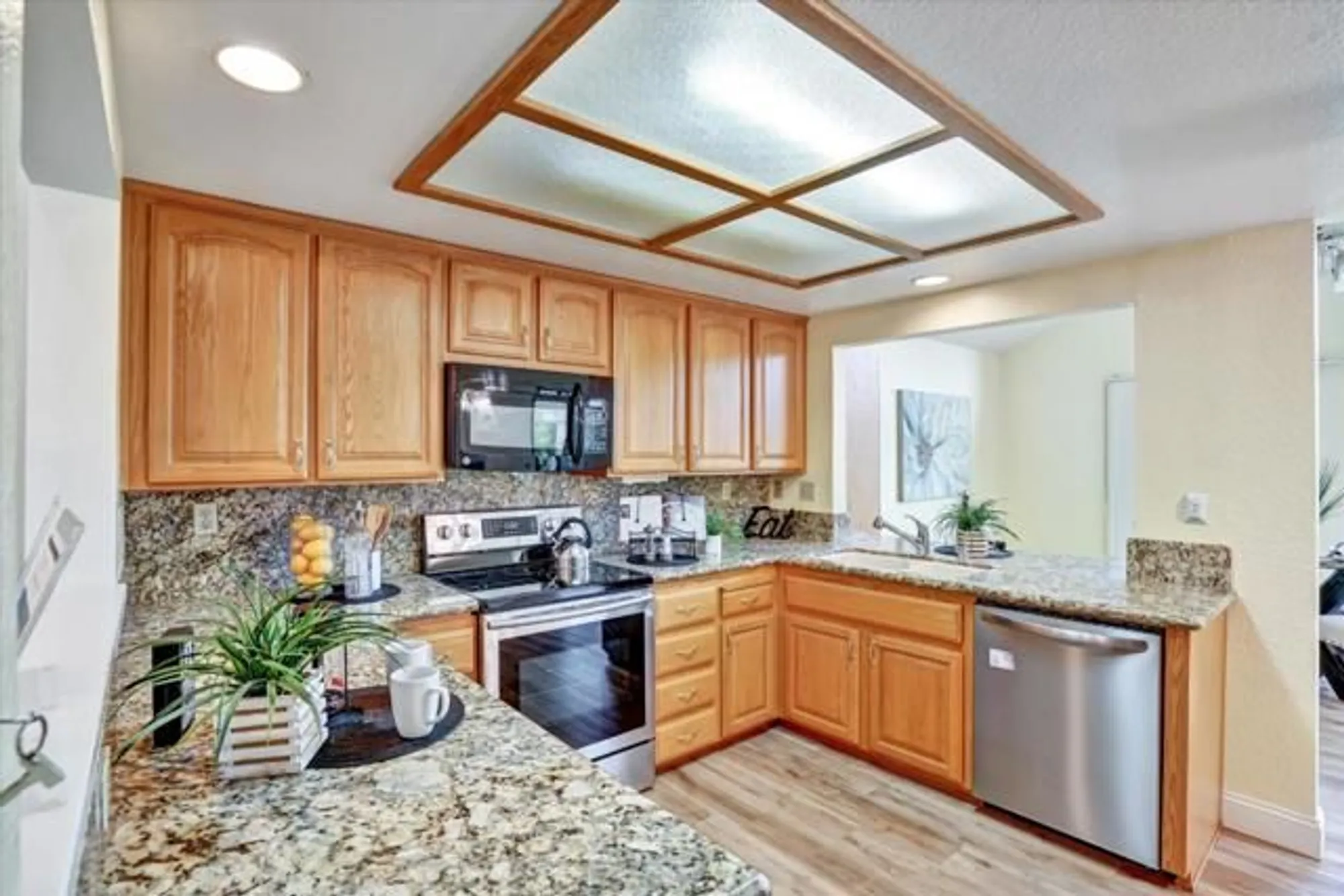 Property Slideshow image 8 of 44 | 3123 lake trasimeno dr, San Jose, CA, 95135