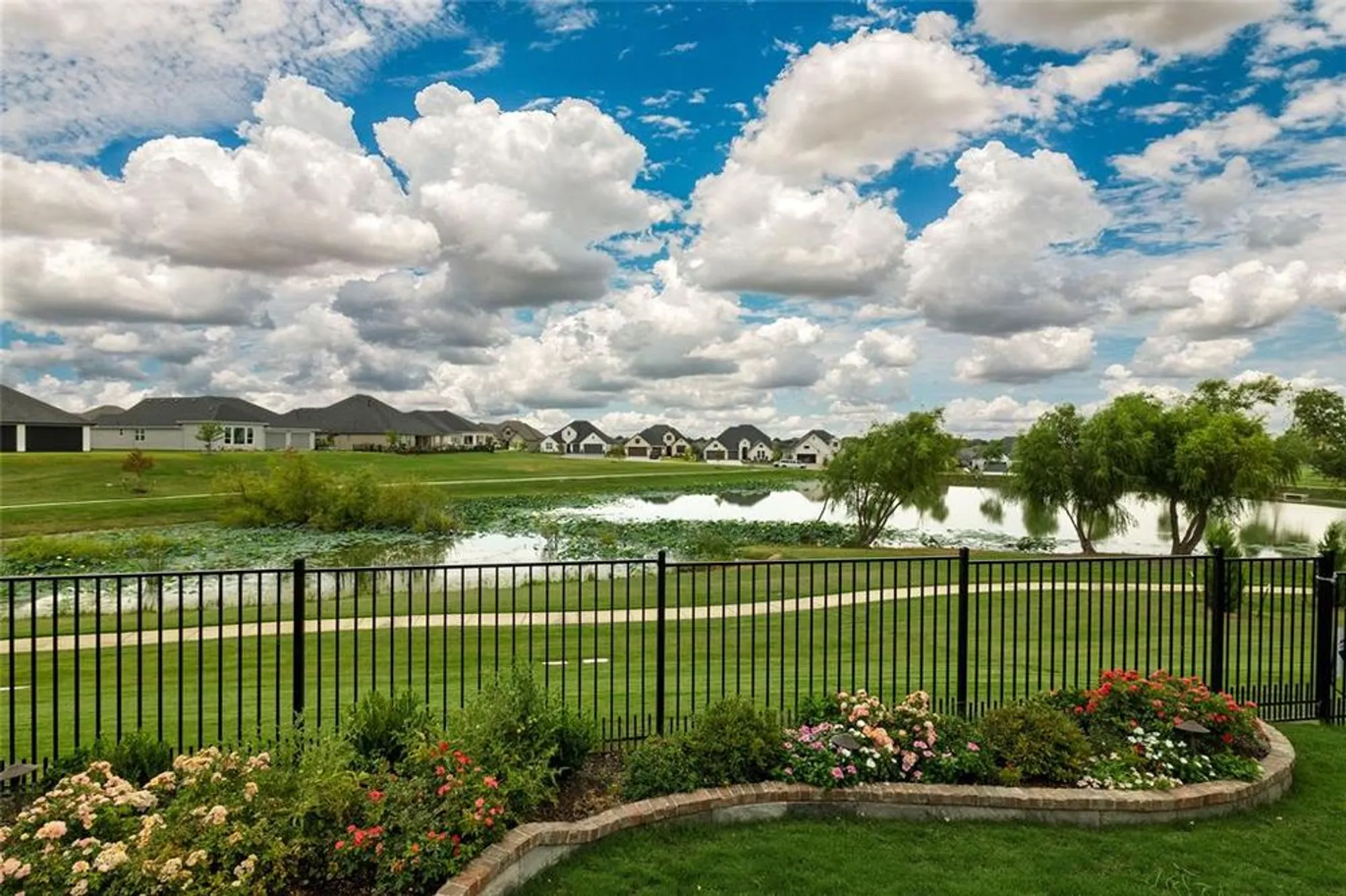 Property Slideshow image 6 of 40 | 11409 iron bark dr, Denton, TX, 76207