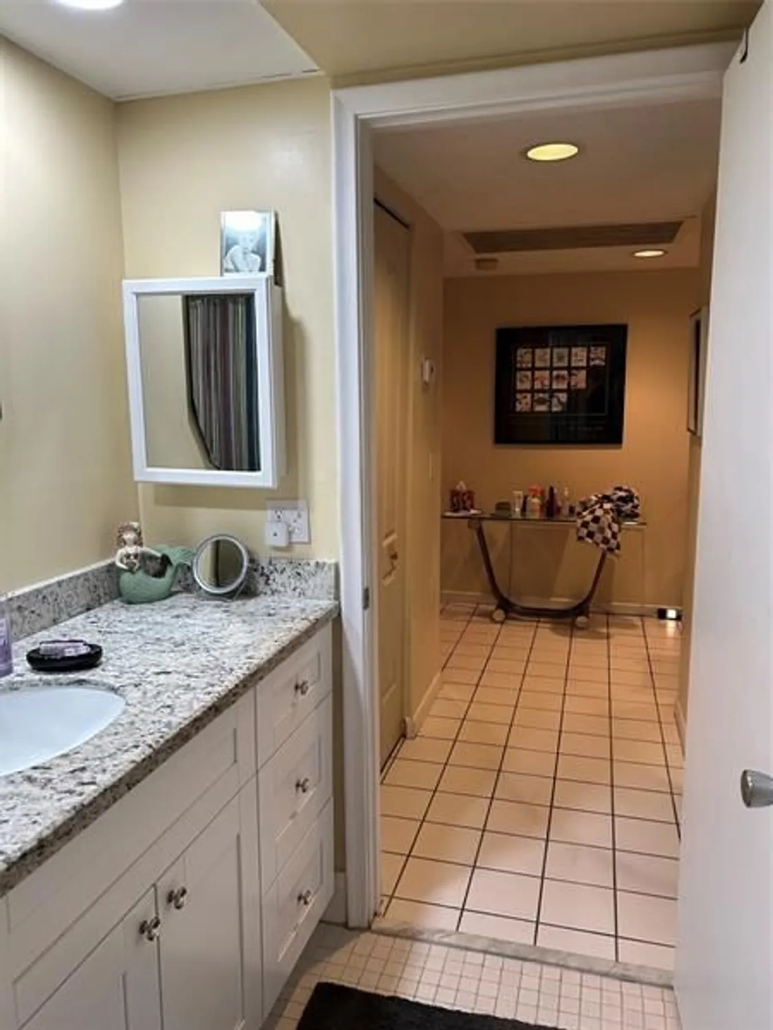 Property Slideshow image 14 of 19 | 500 sw 130th ter a 102, Pembroke Pines, FL, 33027