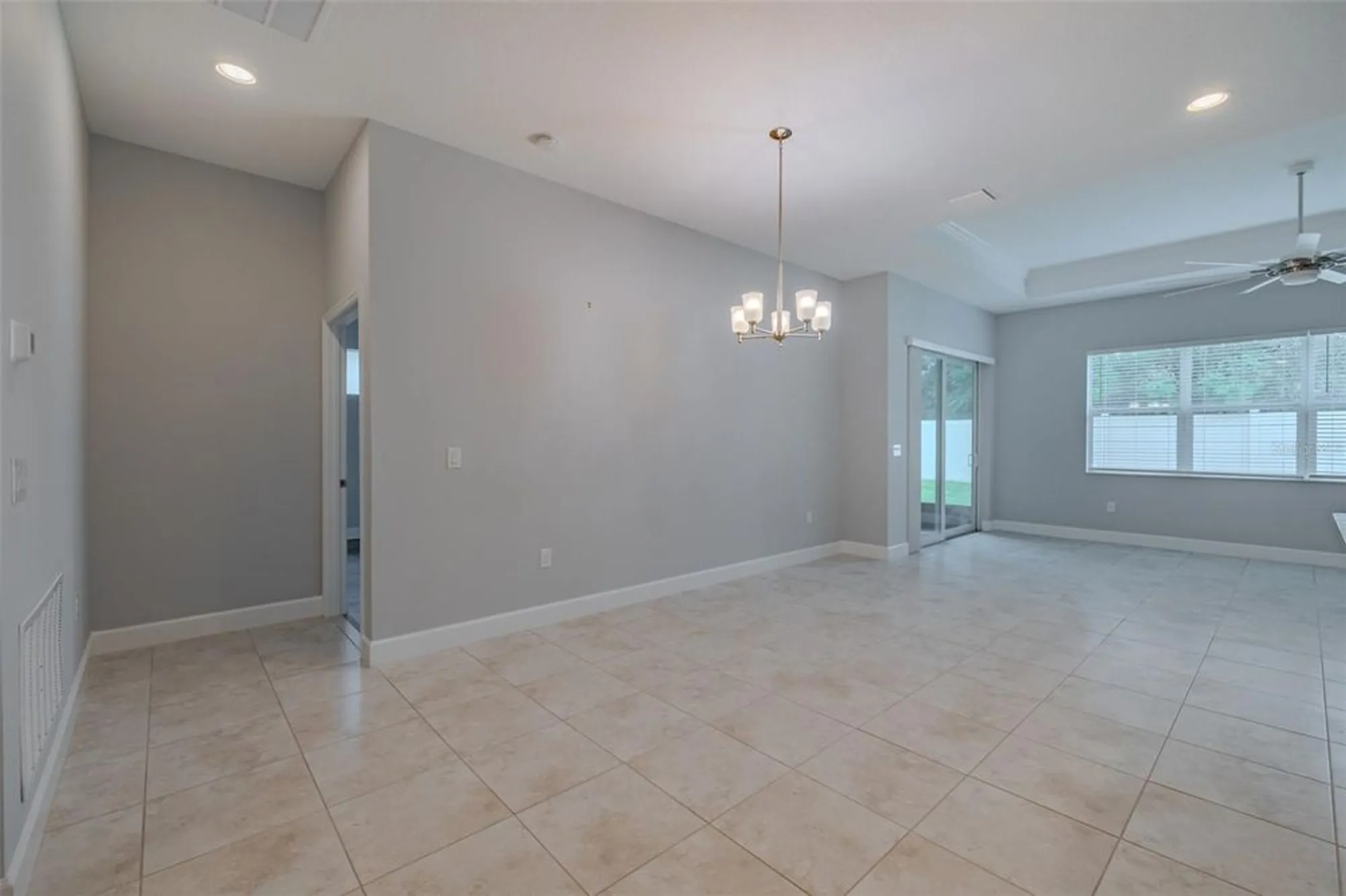 Property Slideshow image 18 of 50 | 5714 stockport st, Riverview, FL, 33578