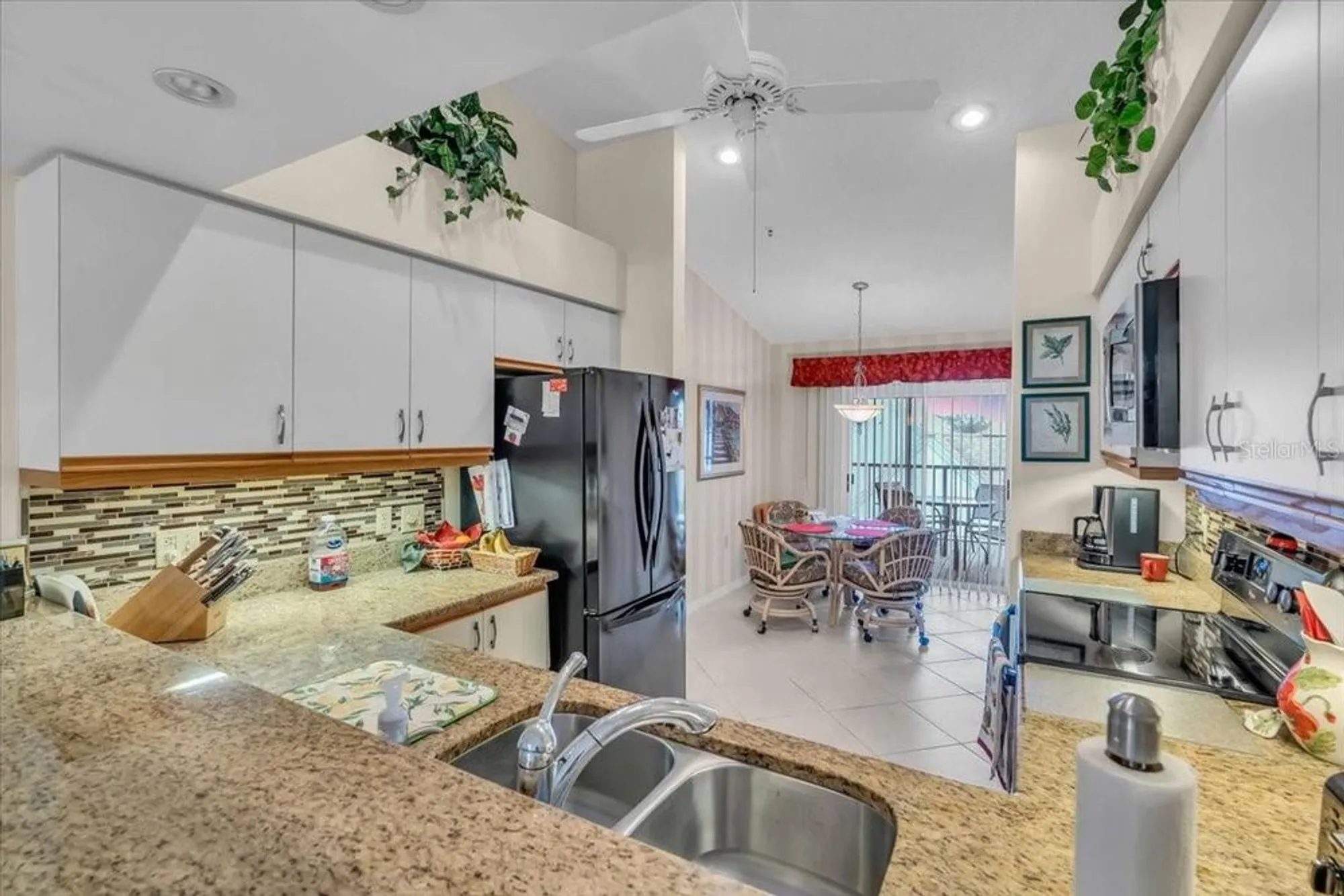 Property Slideshow image 18 of 58 | 6713 stone river rd apt 206, Bradenton, FL, 34203