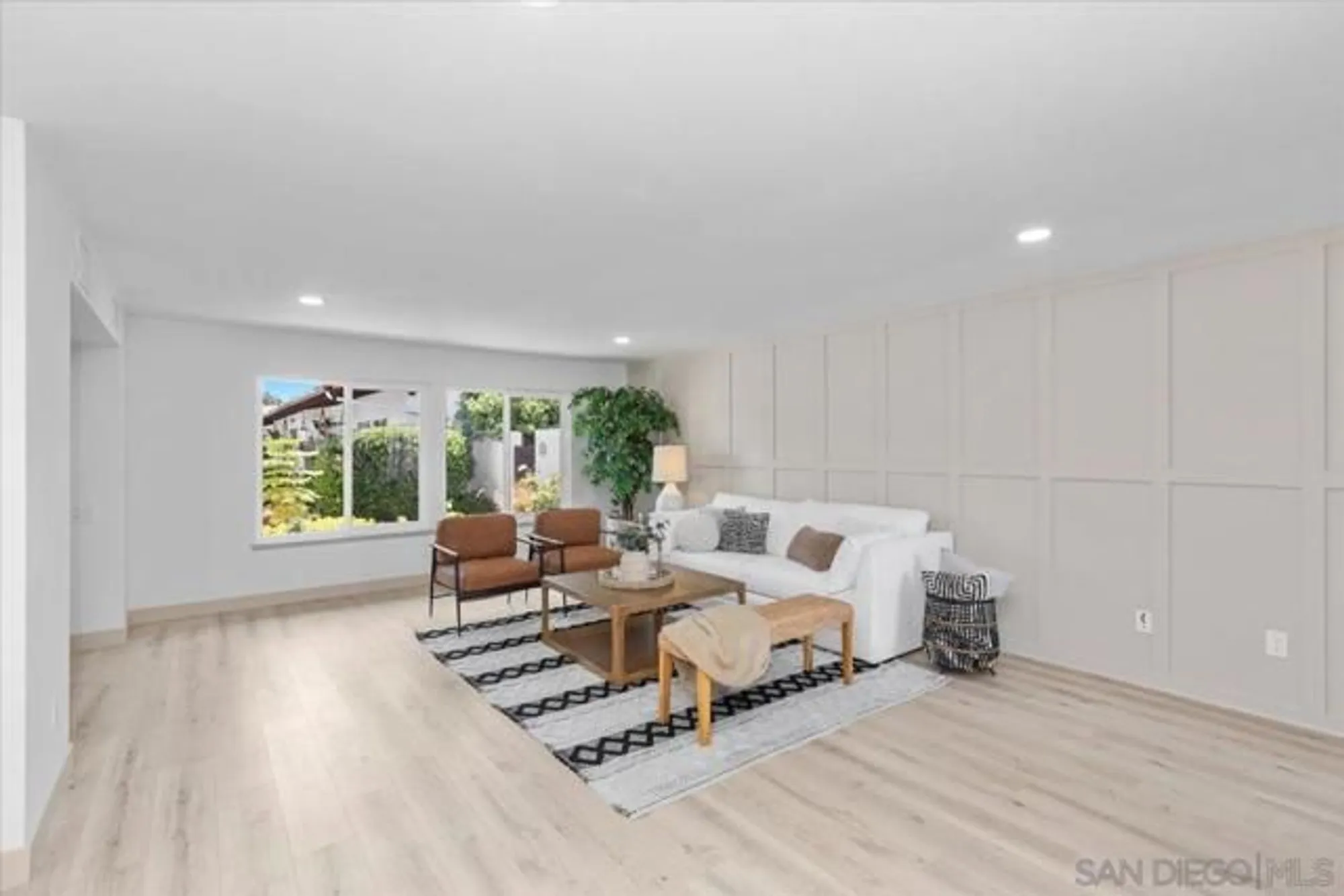 Property Slideshow image 12 of 51 | 16566 caminito vecinos 31, San Diego, CA, 92128