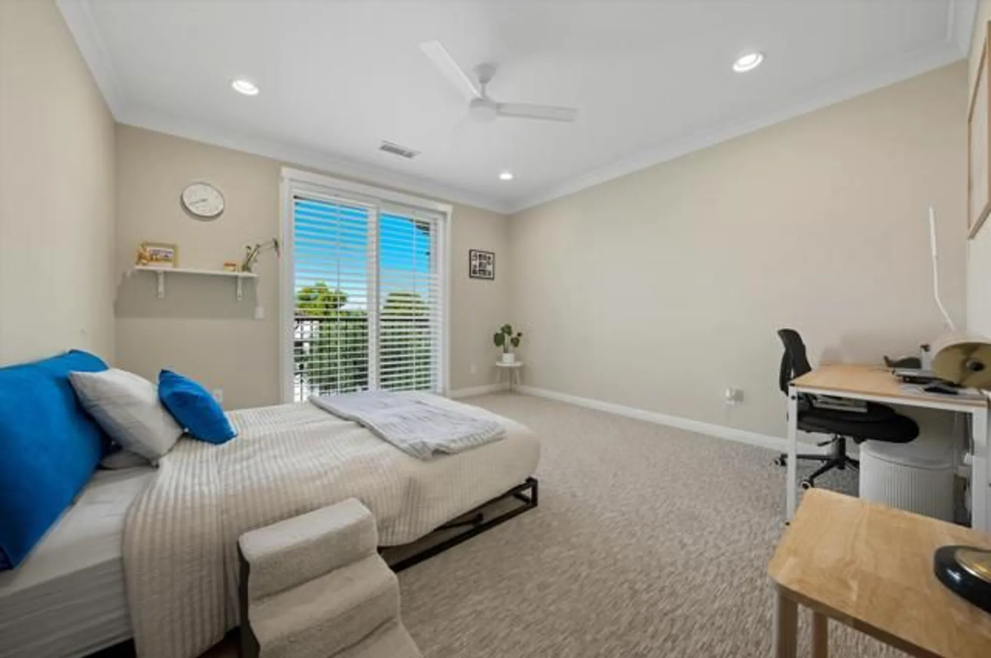 Property Slideshow image 27 of 38 | 80256 redstone way v93, La Quinta, CA, 92253