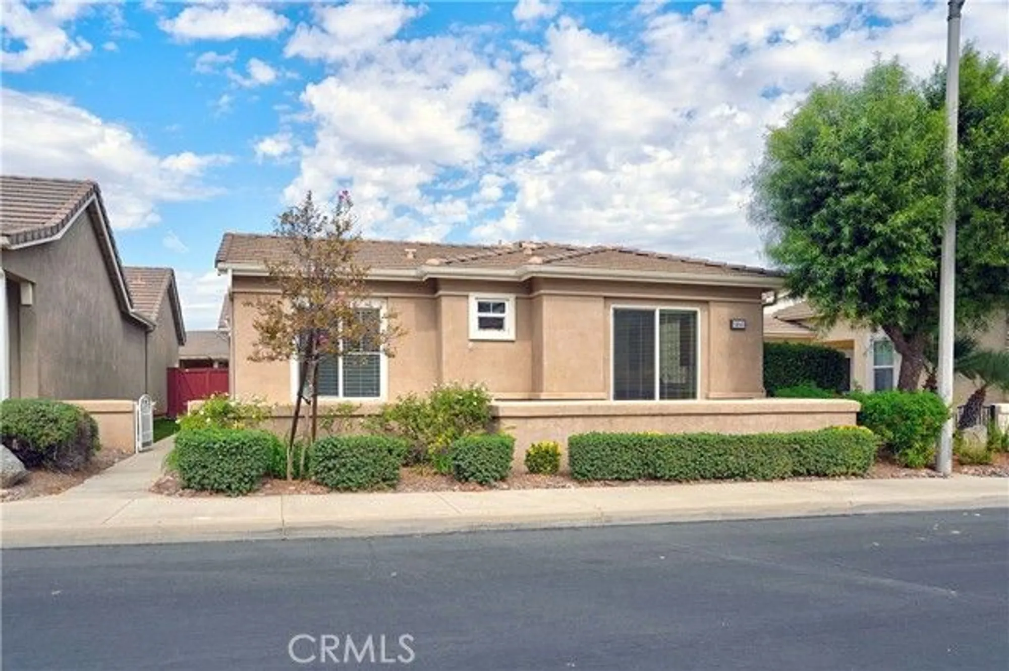 Property Slideshow image 1 of 39 | 8160 doral ln, Hemet, CA, 92545