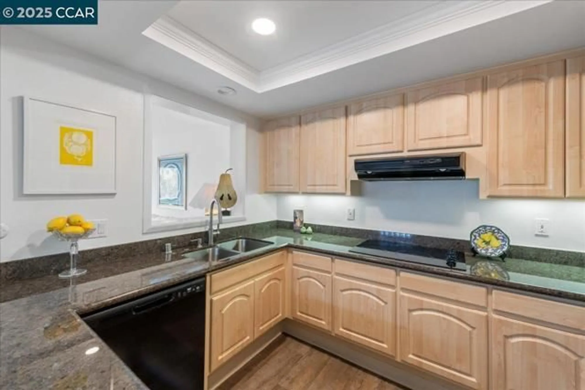 Property Slideshow image 10 of 60 | 1317 canyonwood ct 4, Walnut Creek, CA, 94595