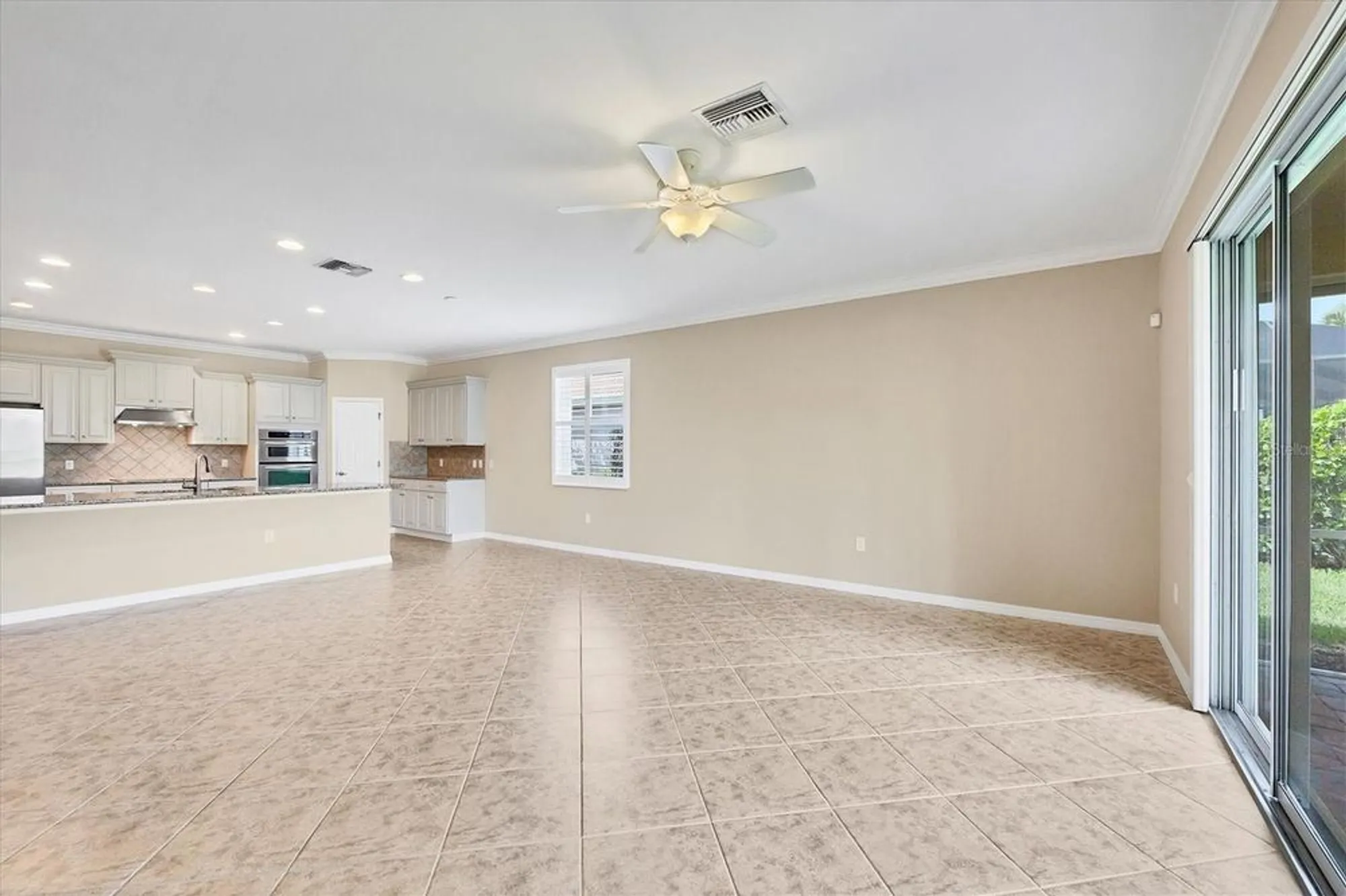 Property Slideshow image 15 of 63 | 19138 kirella st, Venice, FL, 34293
