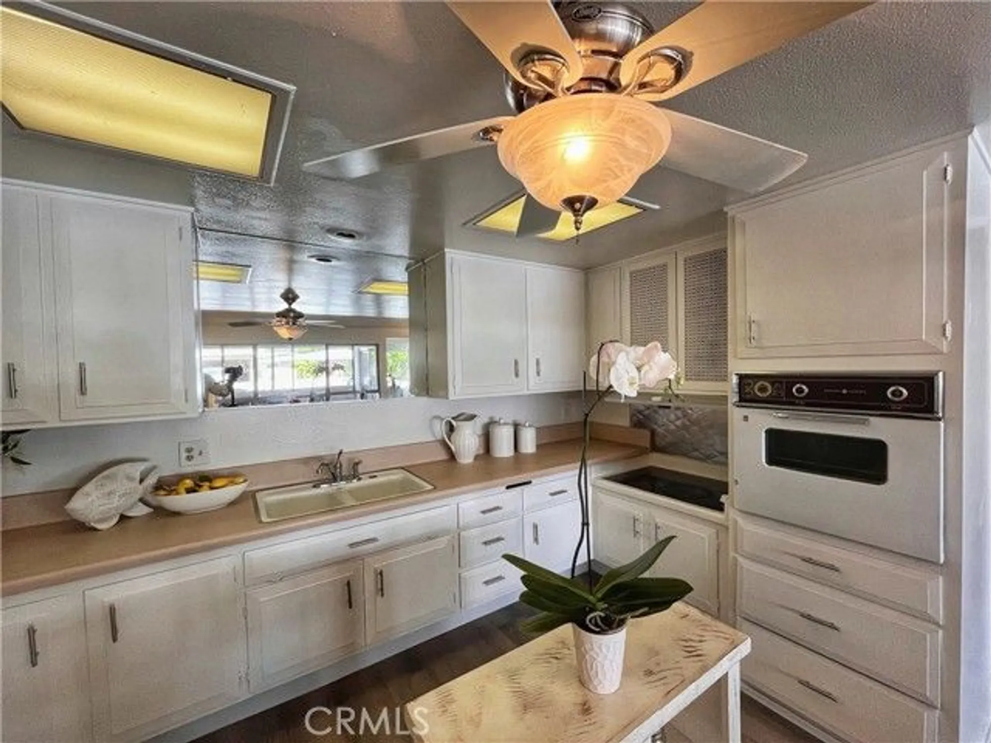 Property Slideshow image 16 of 24 | 13081 oak hills dr # m9-223i, Seal Beach, CA, 90740